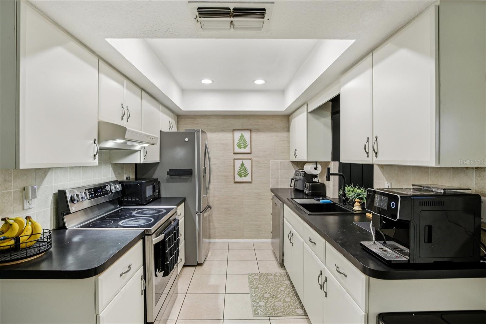 5753 COLONIAL OAKS BLVD, SARASOTA, FL, 34232
