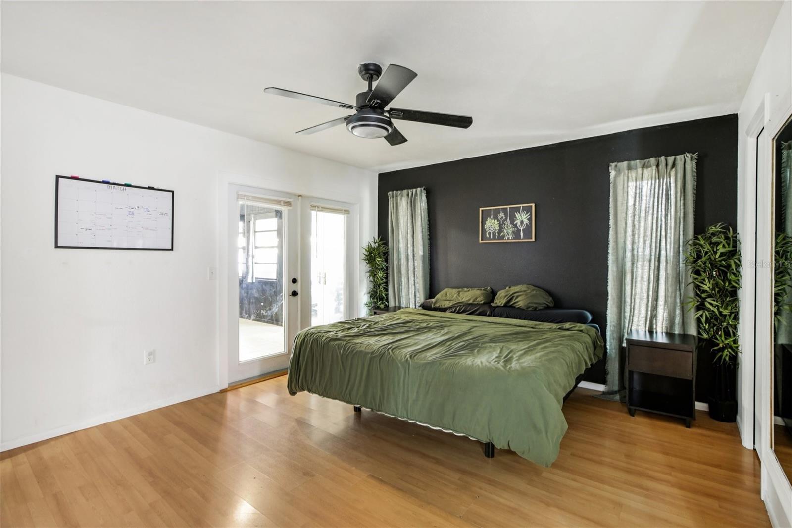 5753 COLONIAL OAKS BLVD, SARASOTA, FL, 34232