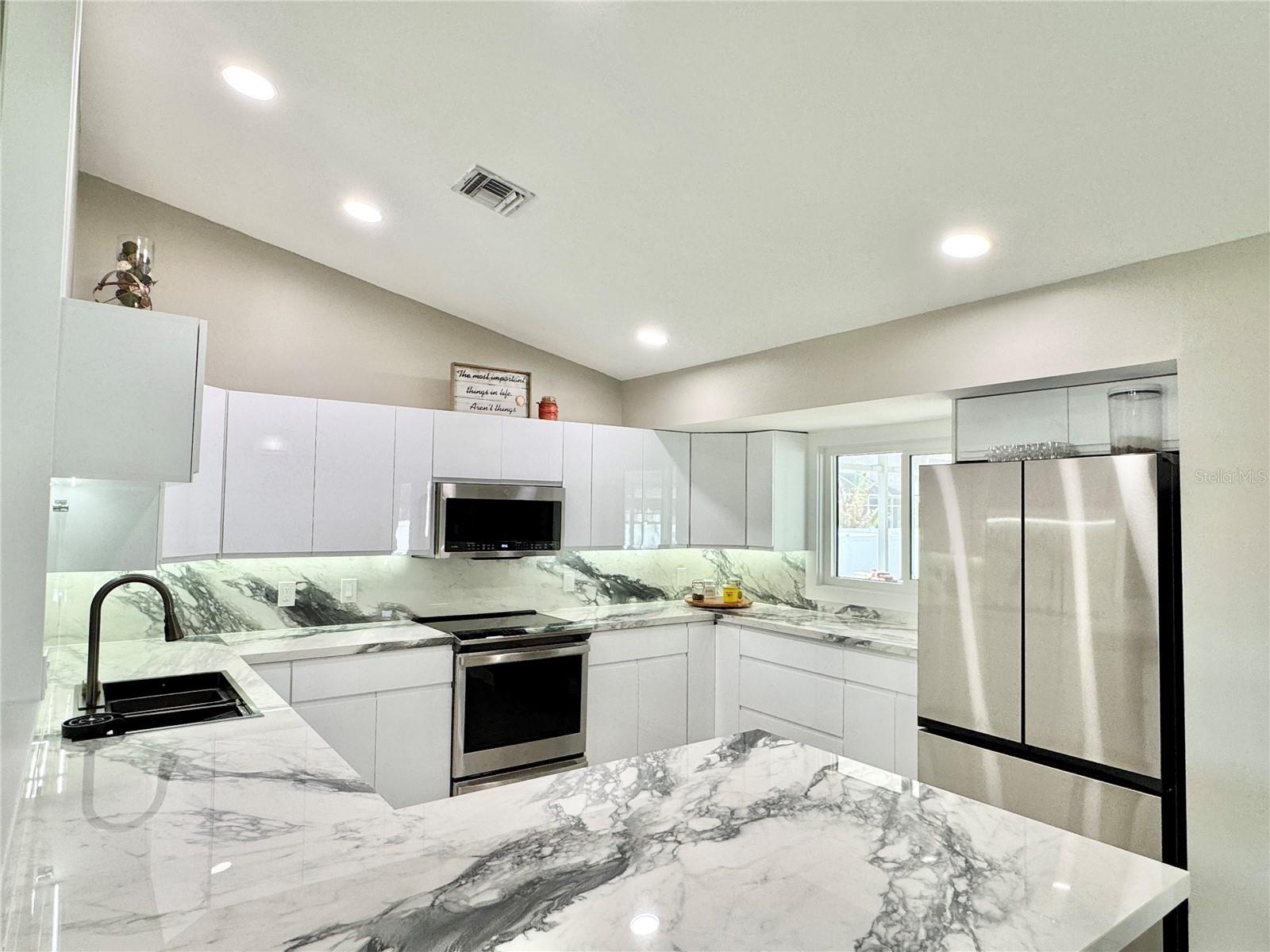 3659 DONAHUE AVE, NORTH PORT, FL, 34288