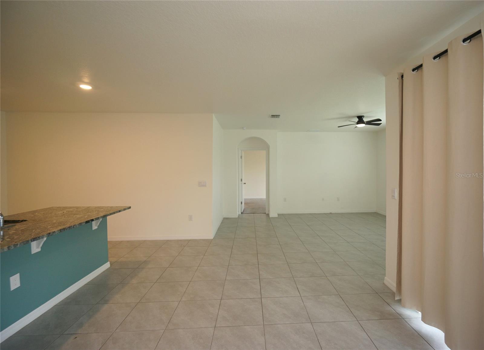 33700 JASPER STONE DR, WESLEY CHAPEL, FL, 33543