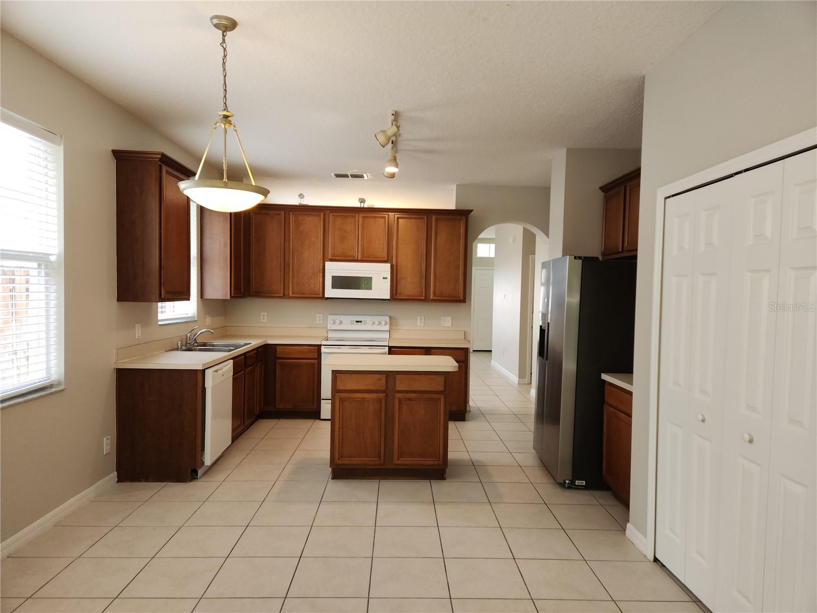 9918 BENNINGTON CHASE DR, ORLANDO, FL, 32829