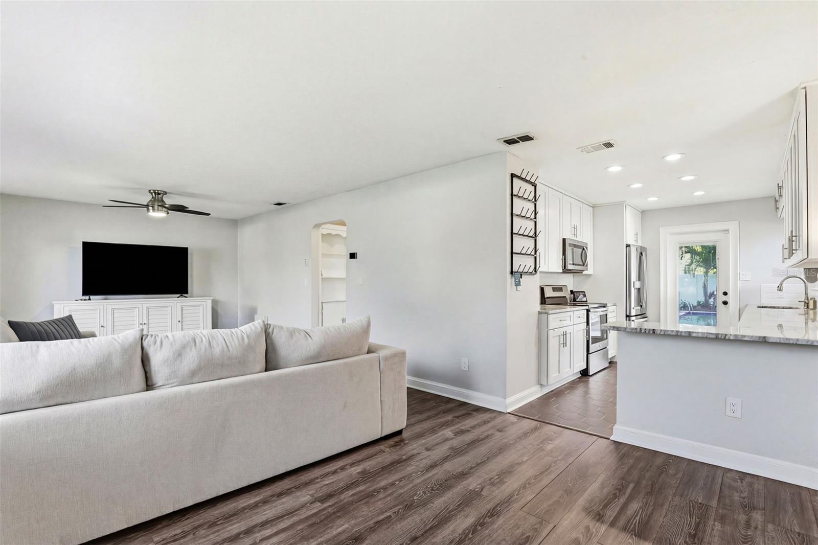4410 W EUCLID AVE, TAMPA, FL, 33629