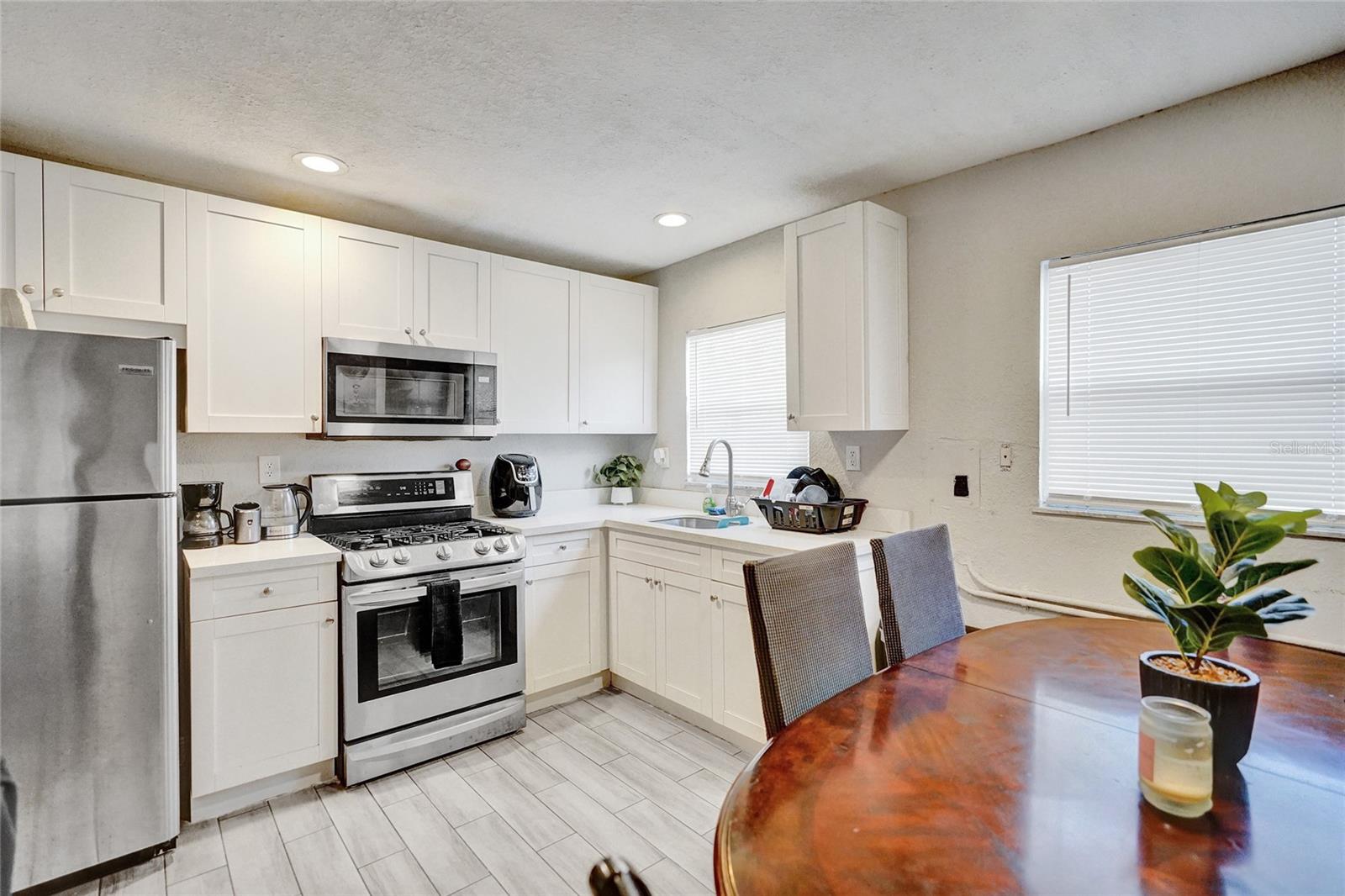 924 MCINTOSH ST, WEST PALM BEACH, FL, 33405