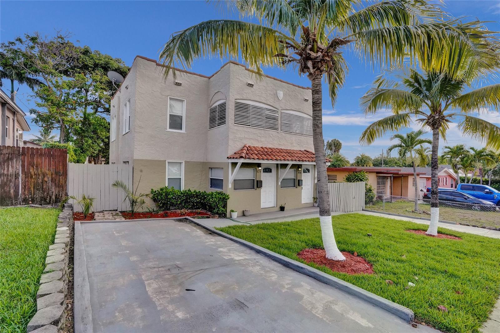924 MCINTOSH ST, WEST PALM BEACH, FL, 33405
