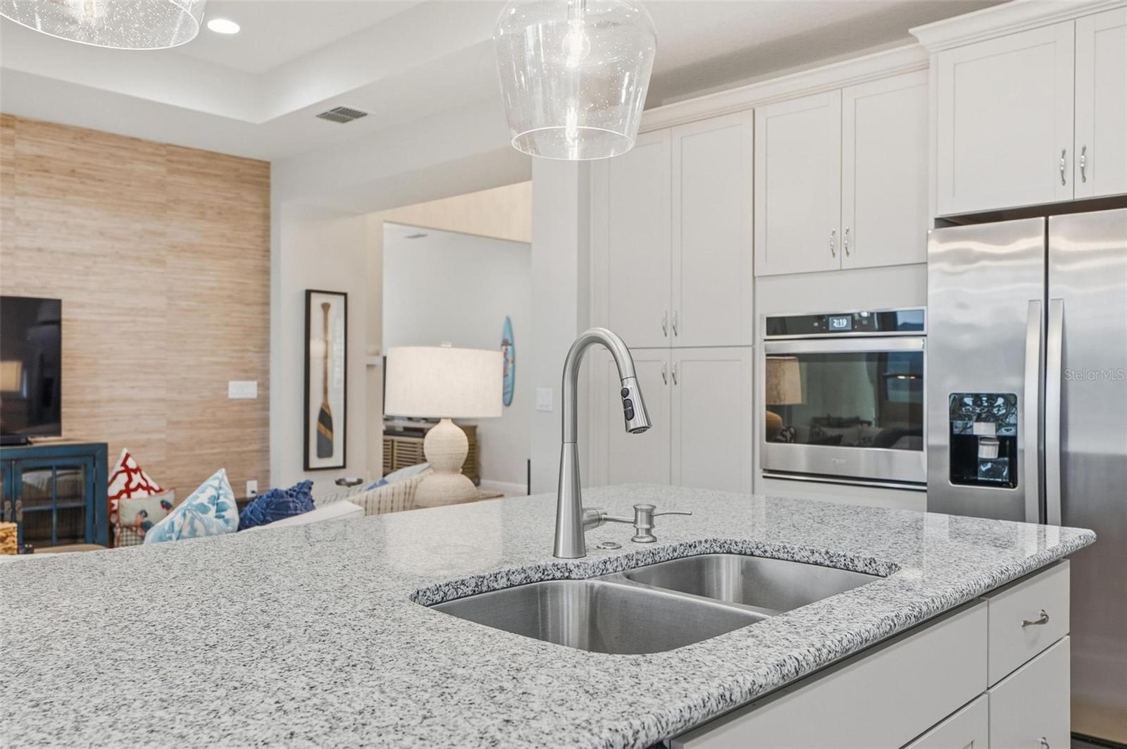 281 MARGARITAVILLE AVE, DAYTONA BEACH, FL, 32124