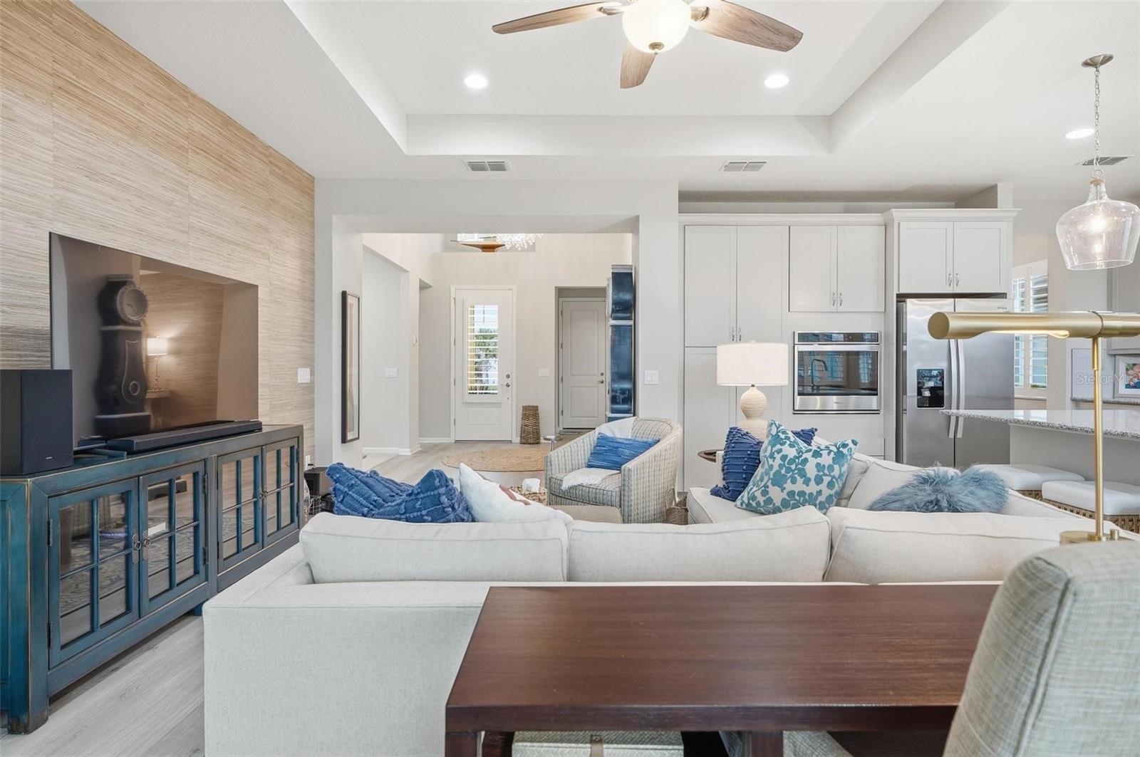 281 MARGARITAVILLE AVE, DAYTONA BEACH, FL, 32124