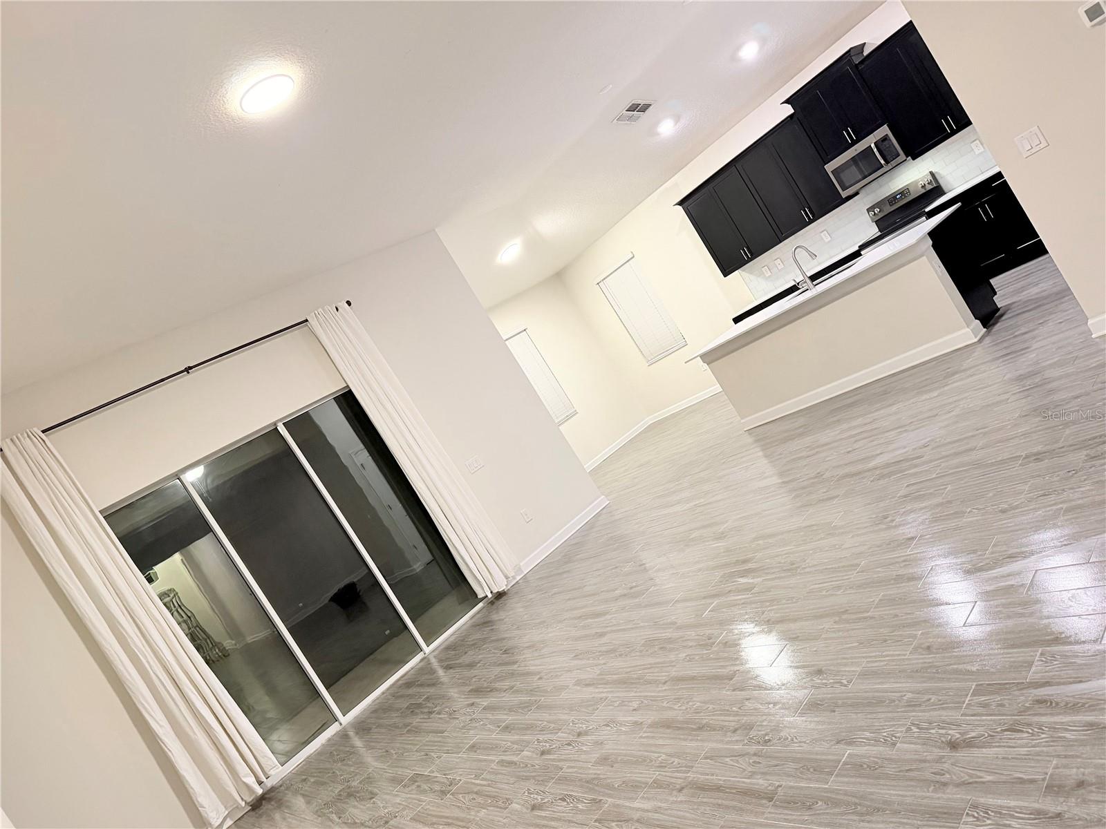 2065 CAMDEN LOOP, DAVENPORT, FL, 33837
