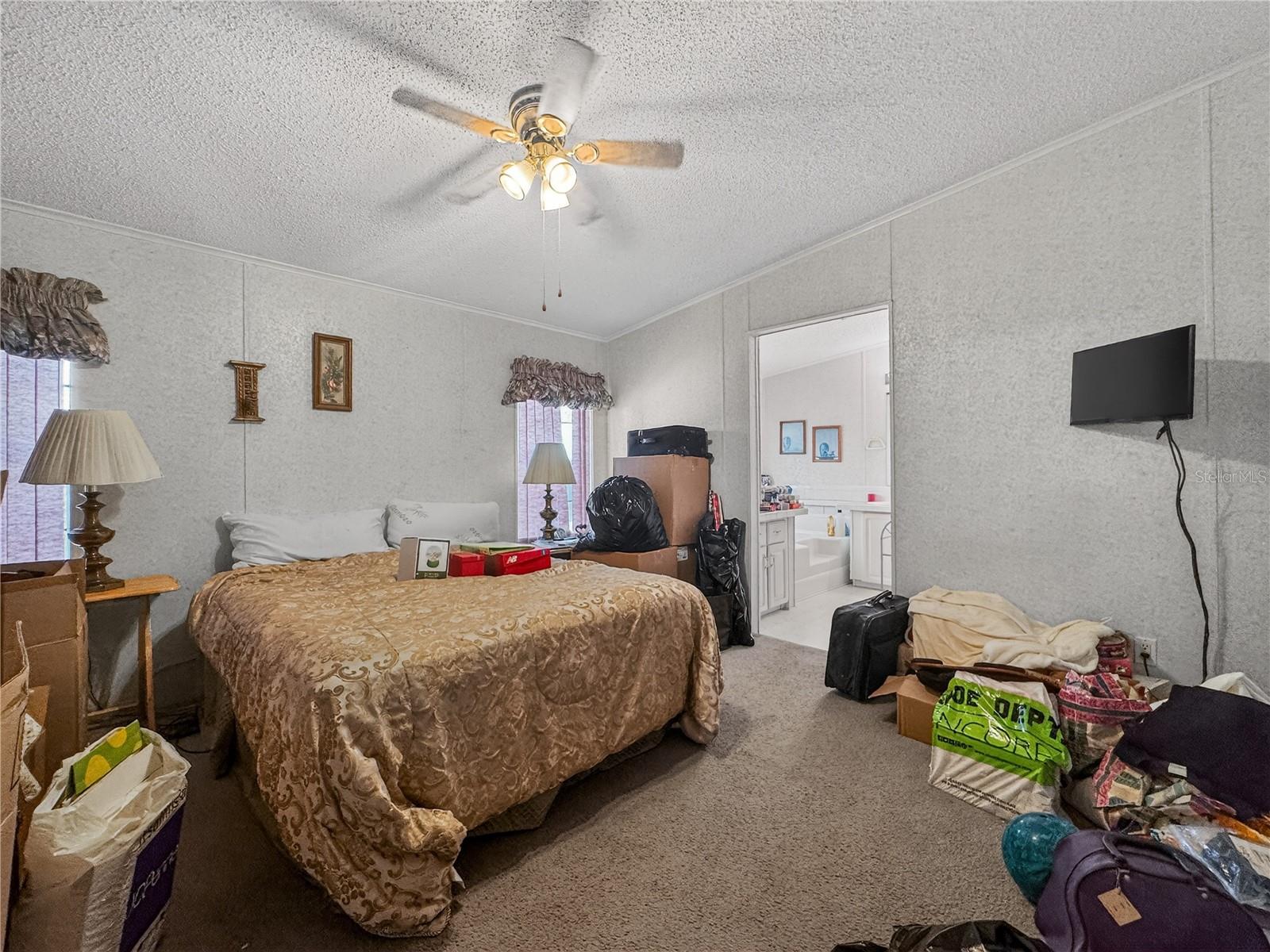 1923 LEESBURG BLVD, FRUITLAND PARK, FL, 34731