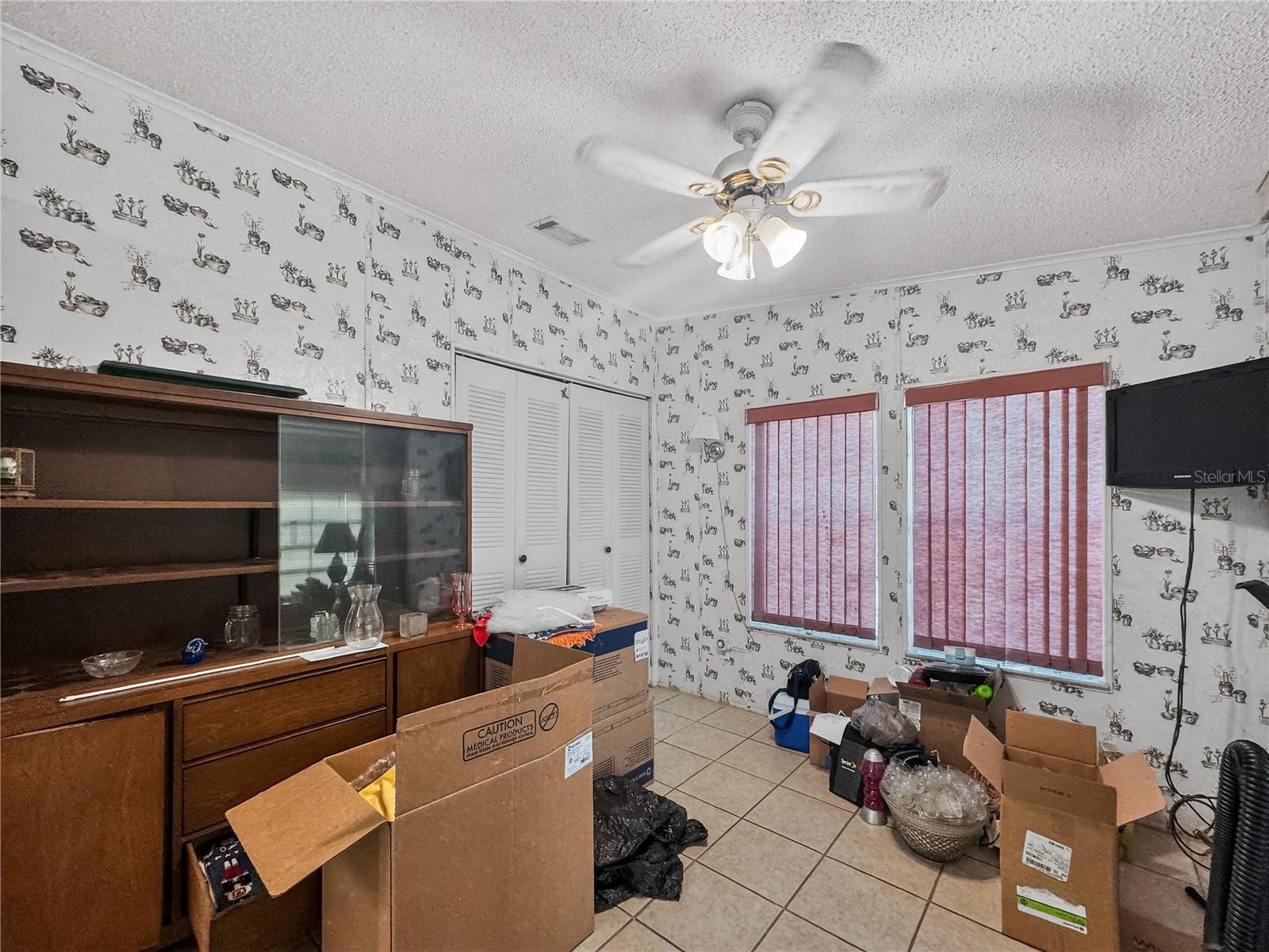 1923 LEESBURG BLVD, FRUITLAND PARK, FL, 34731
