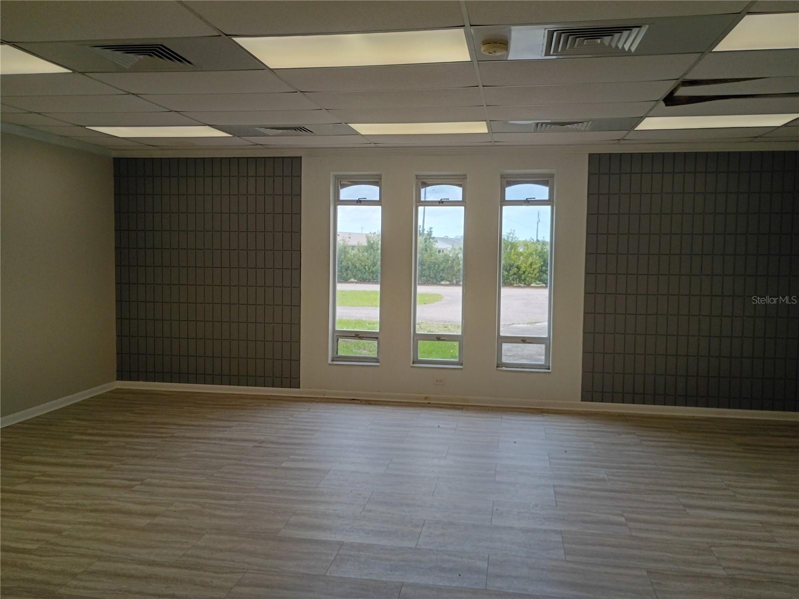 1501 LA JOLLA AVE, SUN CITY CENTER, FL, 33573