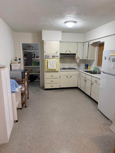 3203 W IVY ST, TAMPA, FL, 33607