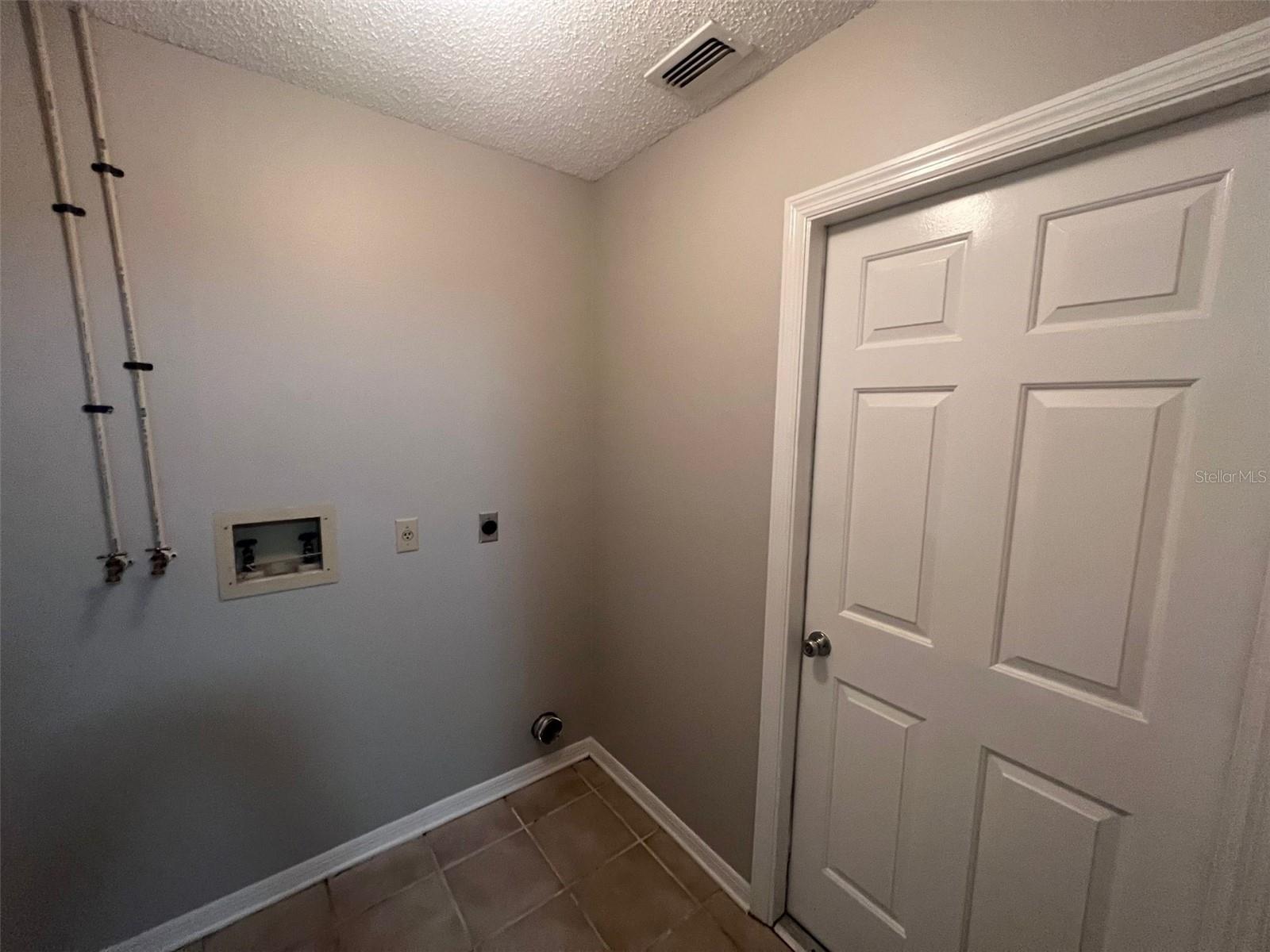 512 FINCH CT, POINCIANA, FL, 34759