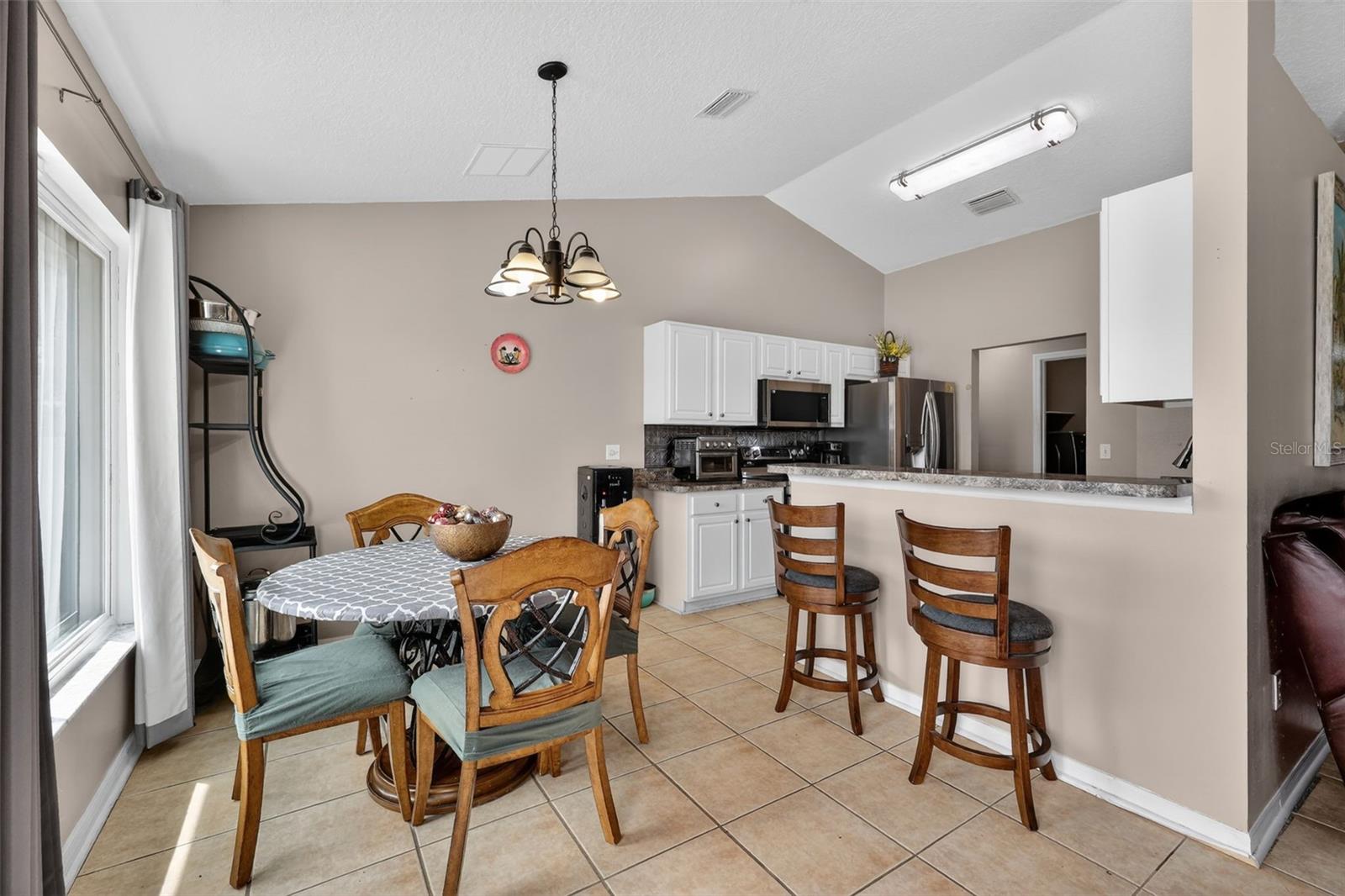 566 SW SEA HOLLY TER, PORT ST LUCIE, FL, 34984