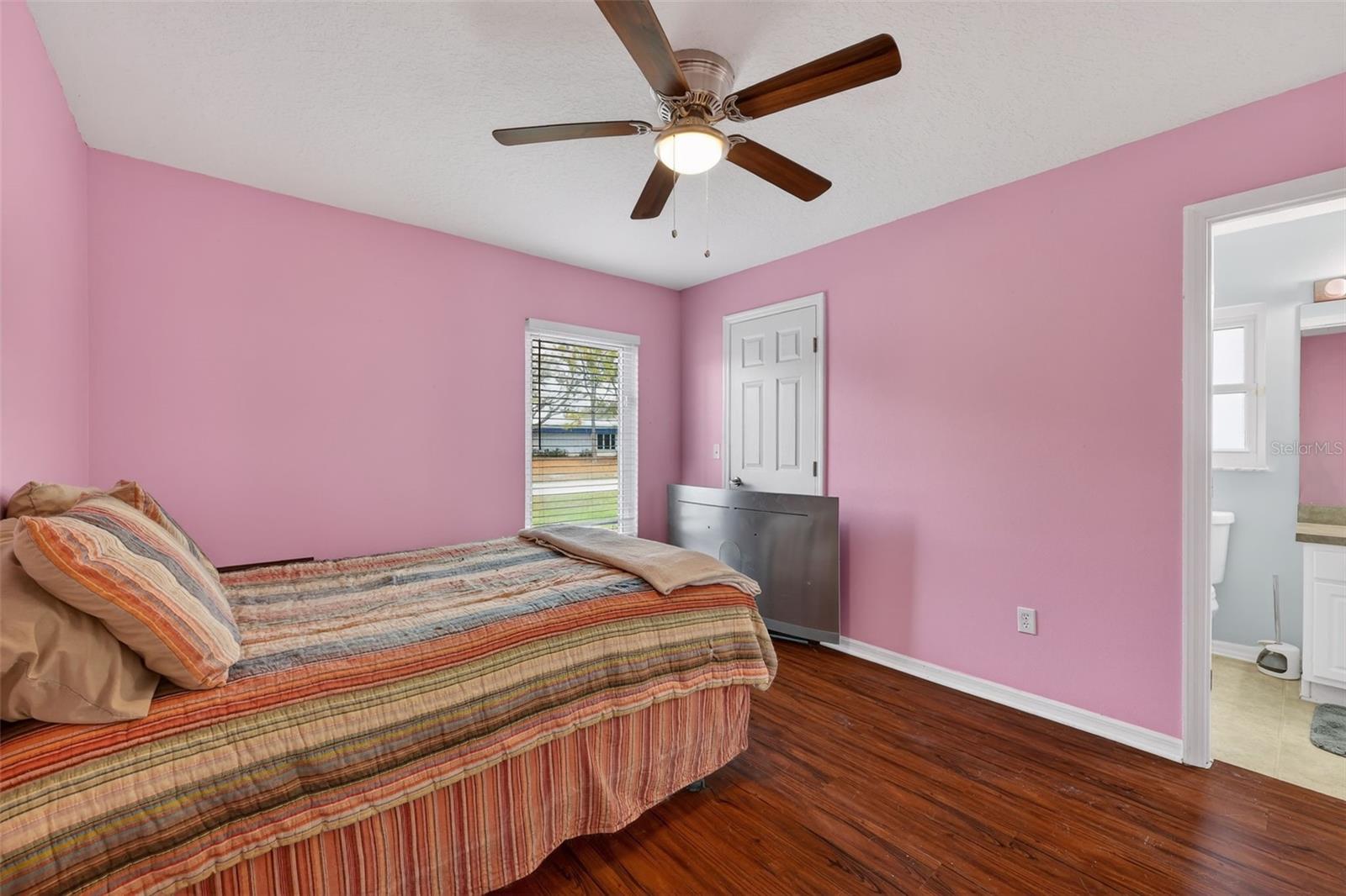 566 SW SEA HOLLY TER, PORT ST LUCIE, FL, 34984