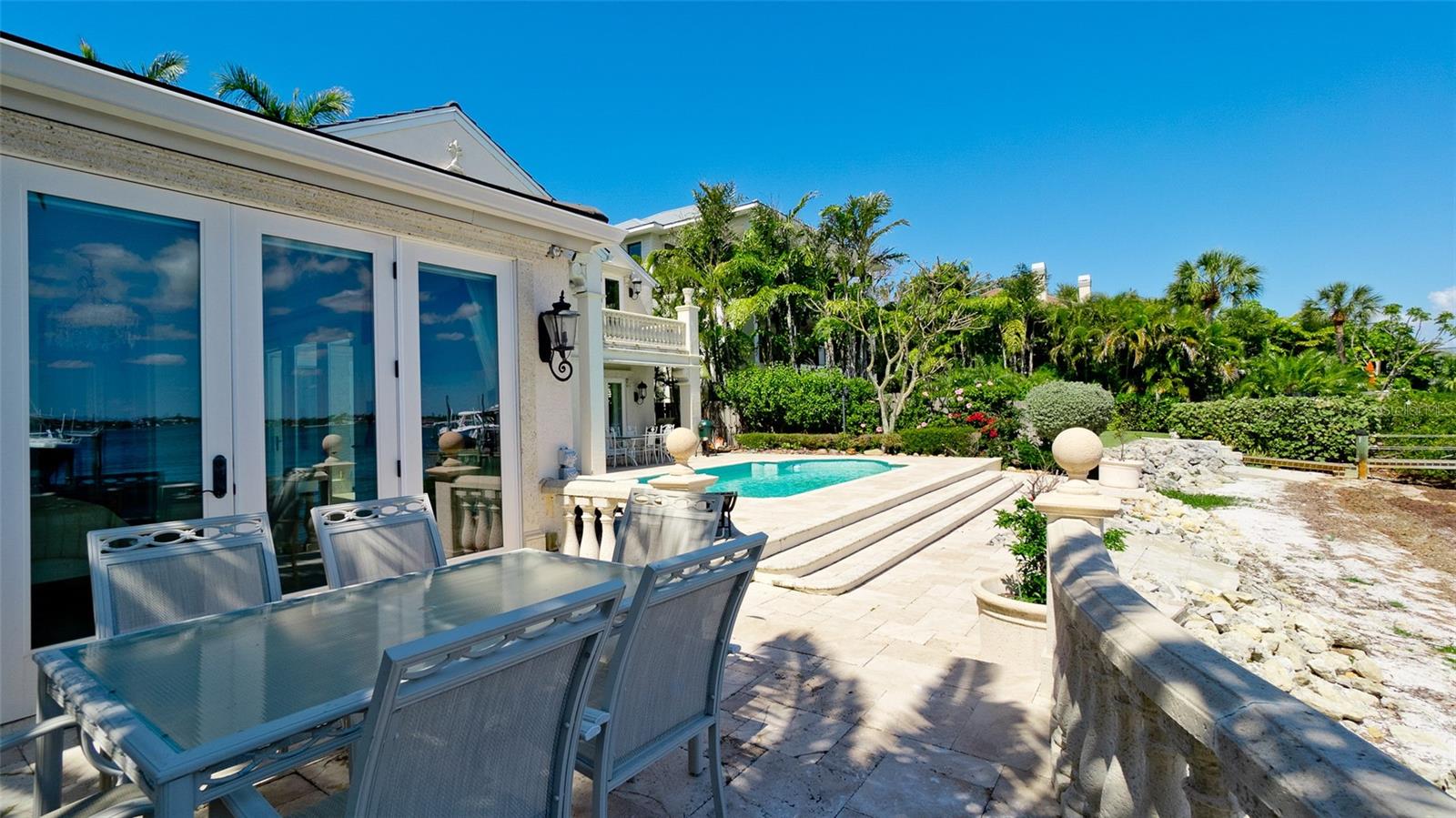 8213 MIDNIGHT PASS RD, SARASOTA, FL, 34242