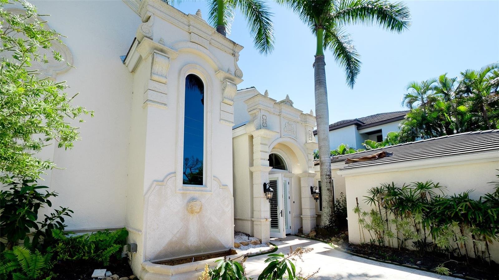 8213 MIDNIGHT PASS RD, SARASOTA, FL, 34242