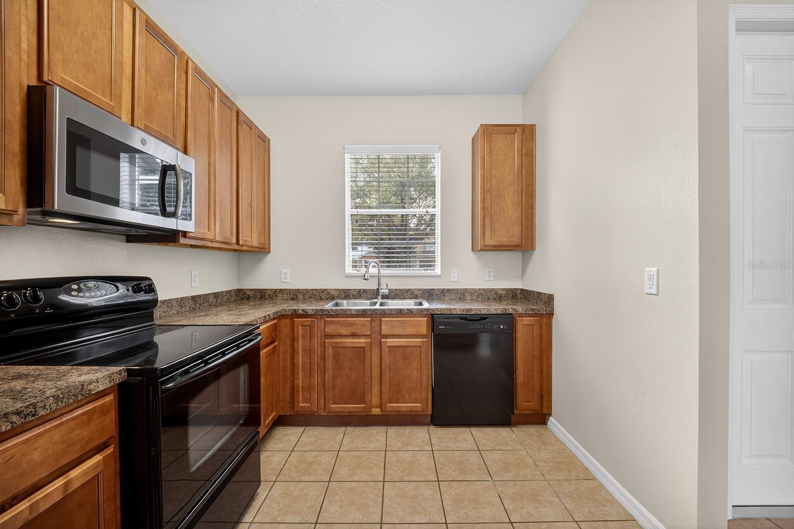 14239 AVENUE OF THE GROVES, WINTER GARDEN, FL, 34787