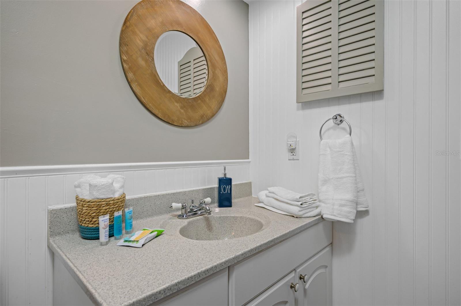 3749 MCKAY CREEK DR, LARGO, FL, 33770