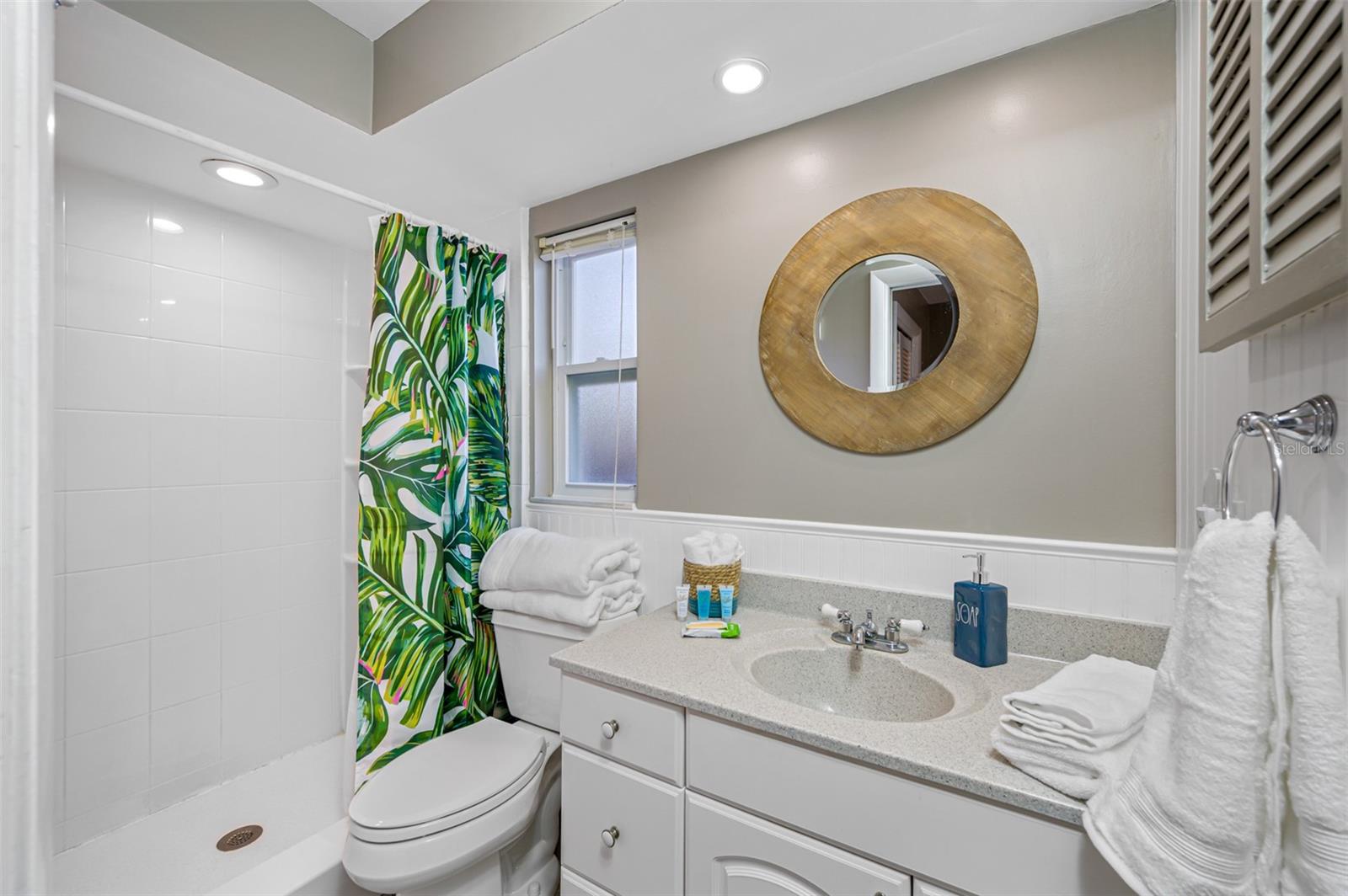 3749 MCKAY CREEK DR, LARGO, FL, 33770