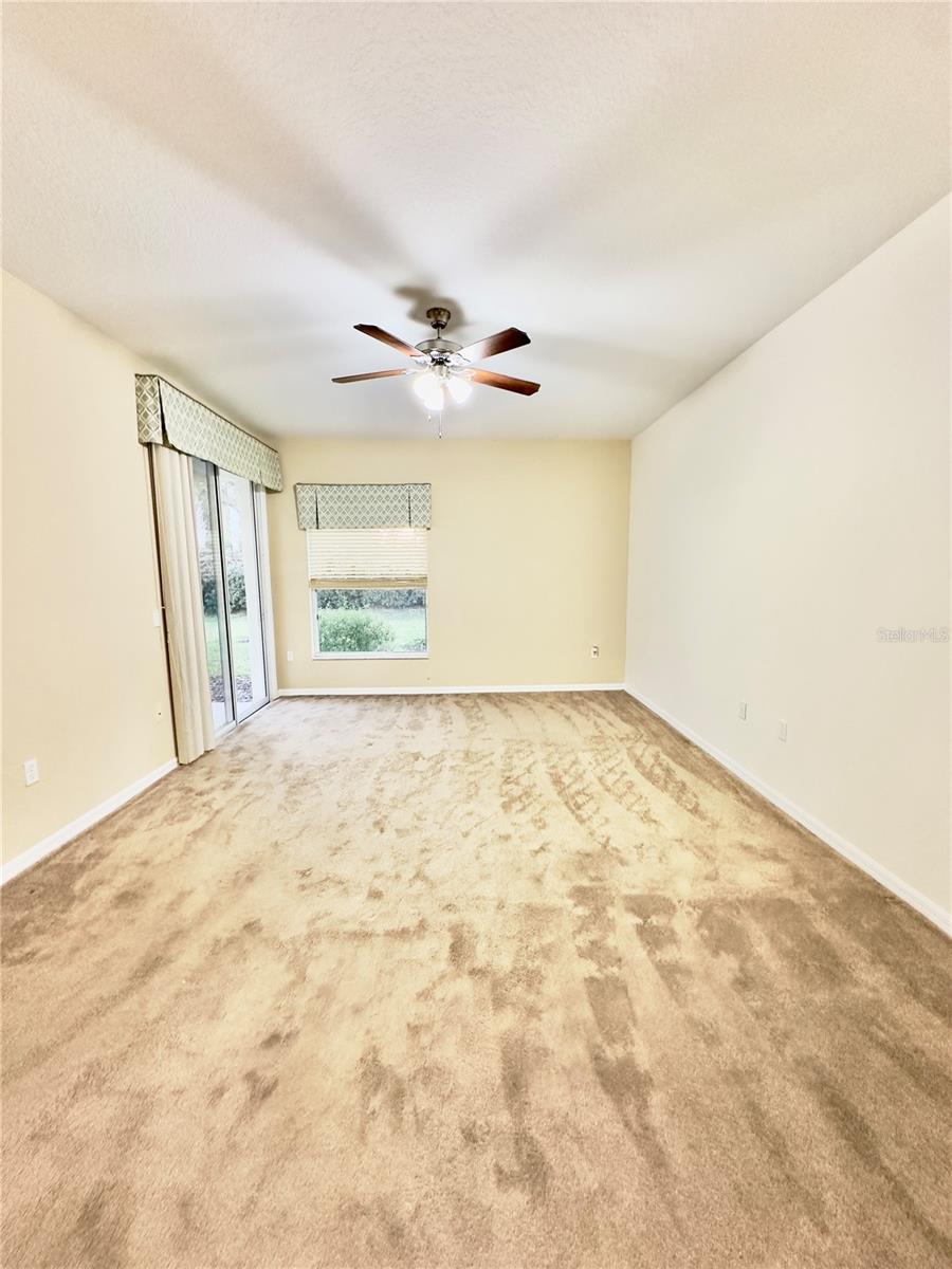 10222 DEVONSHIRE LAKE DR, TAMPA, FL, 33647