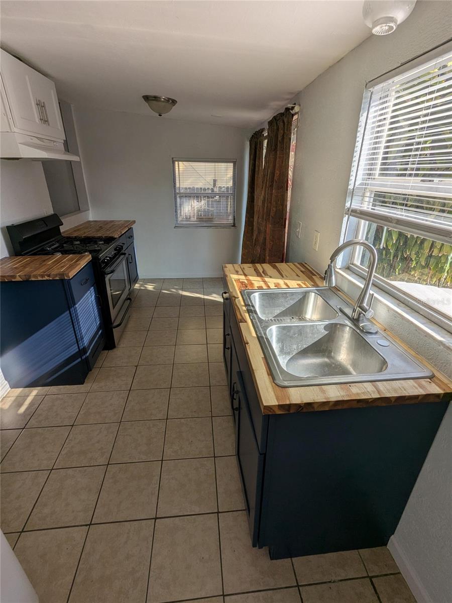 1734 NEWARK ST S, ST PETERSBURG, FL, 33711