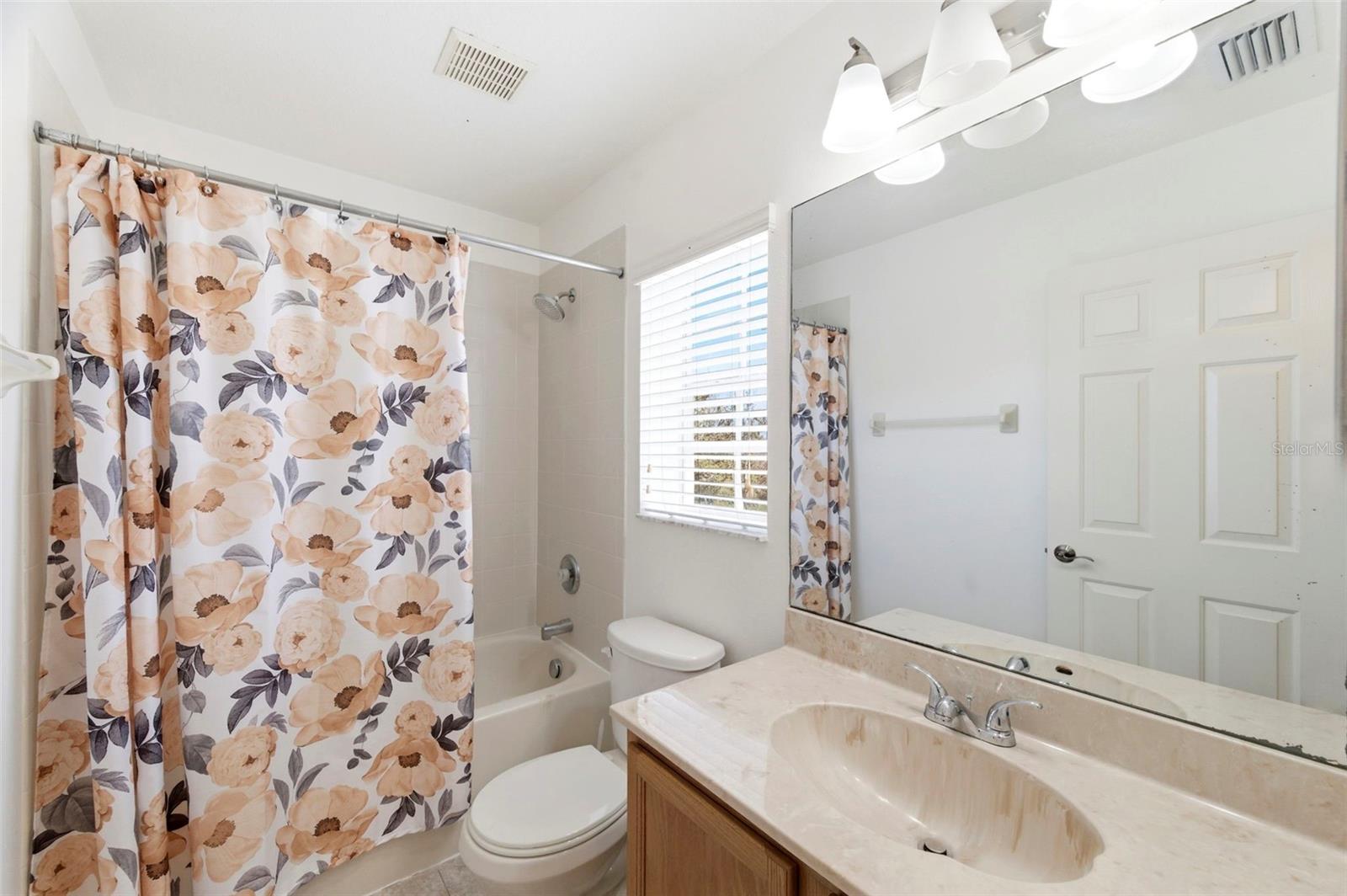6823 GREEN HERON DR, WESLEY CHAPEL, FL, 33545