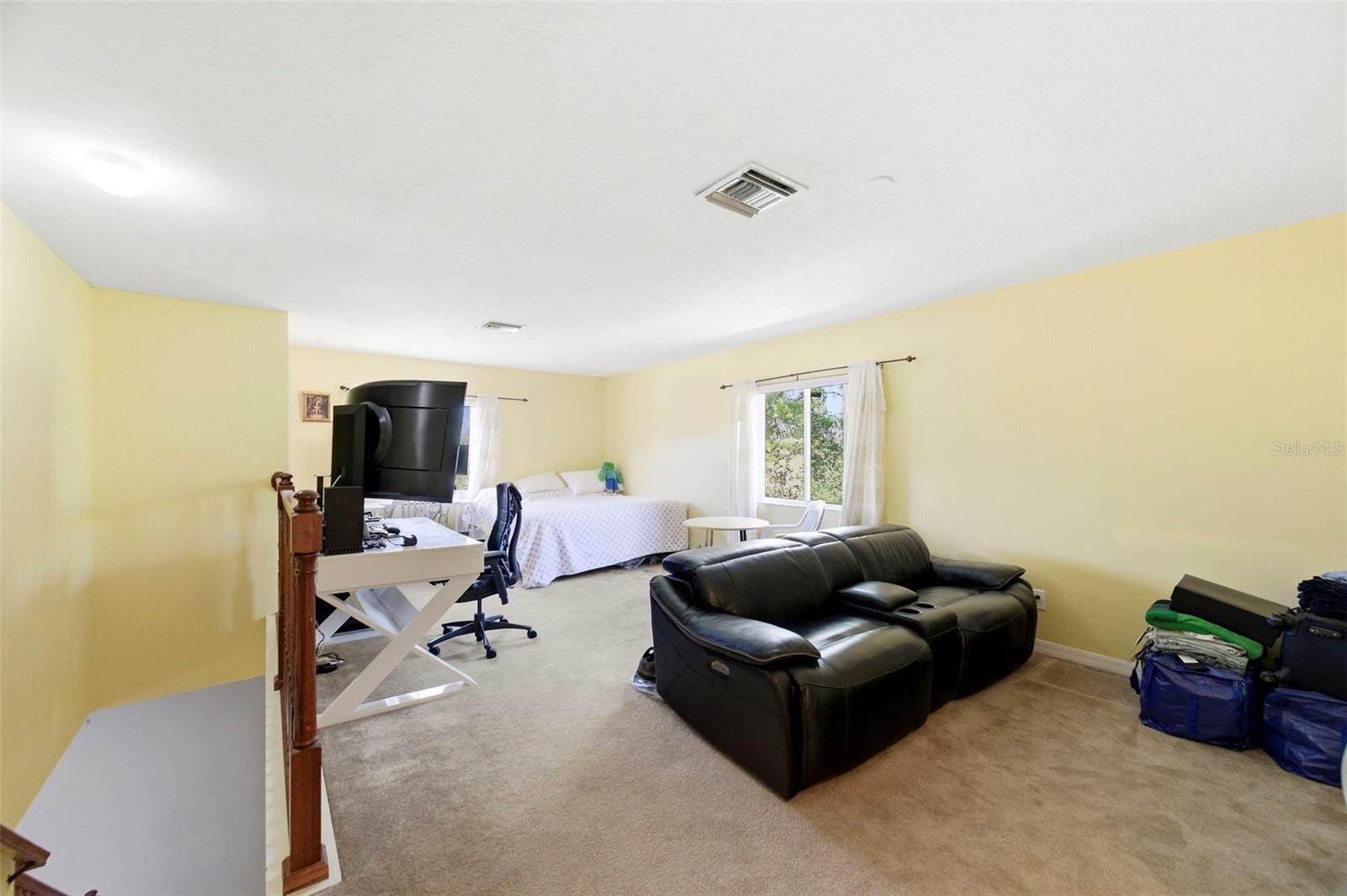 6823 GREEN HERON DR, WESLEY CHAPEL, FL, 33545