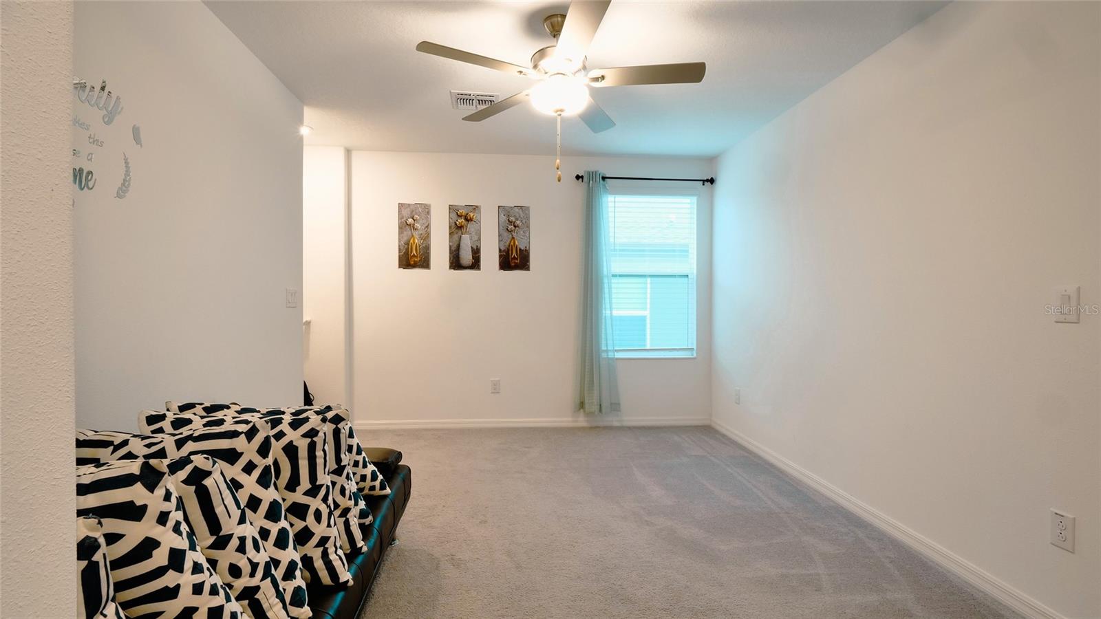 6300 BEVERLY HILLS DR, ZEPHYRHILLS, FL, 33541