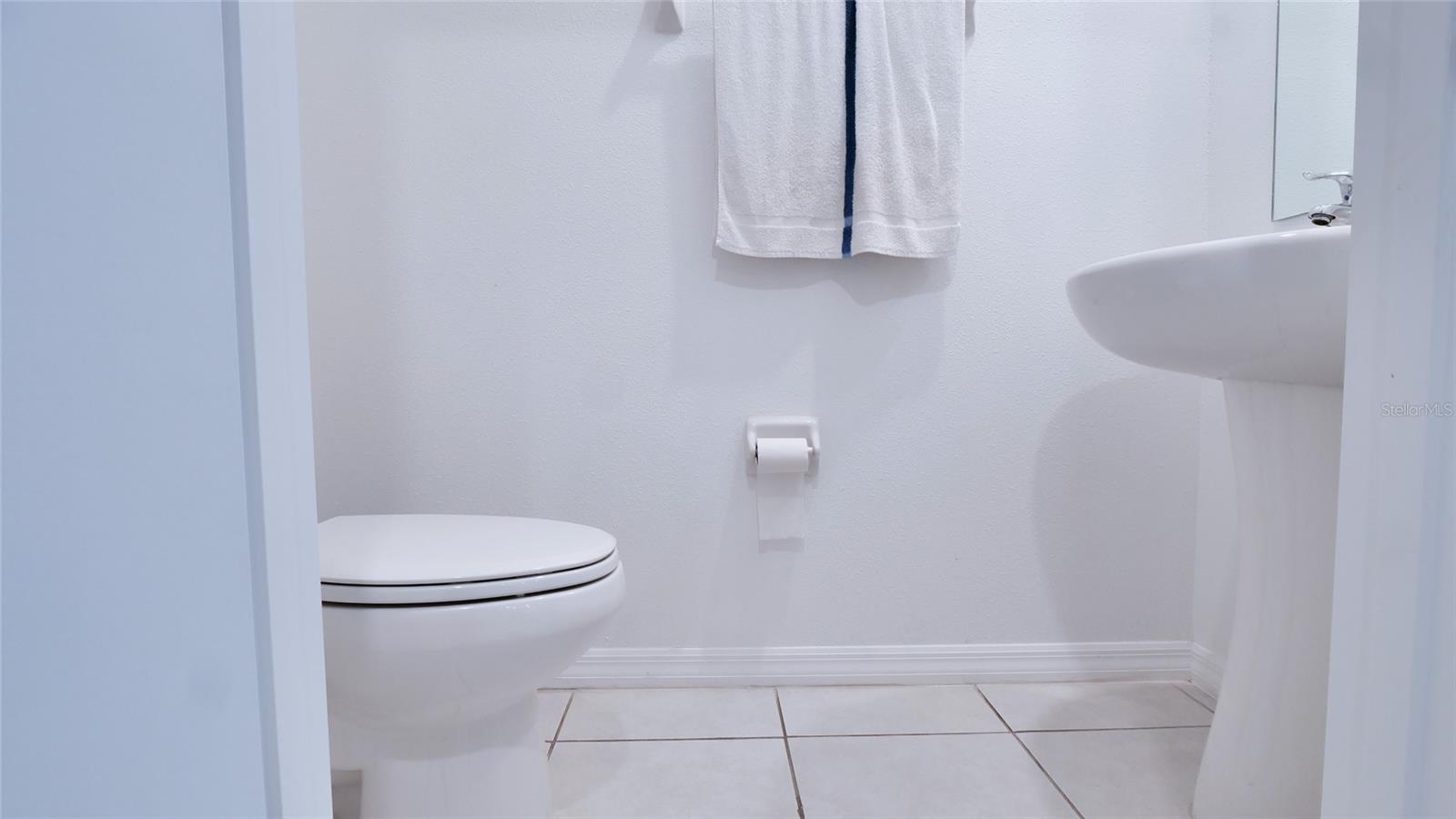 6300 BEVERLY HILLS DR, ZEPHYRHILLS, FL, 33541