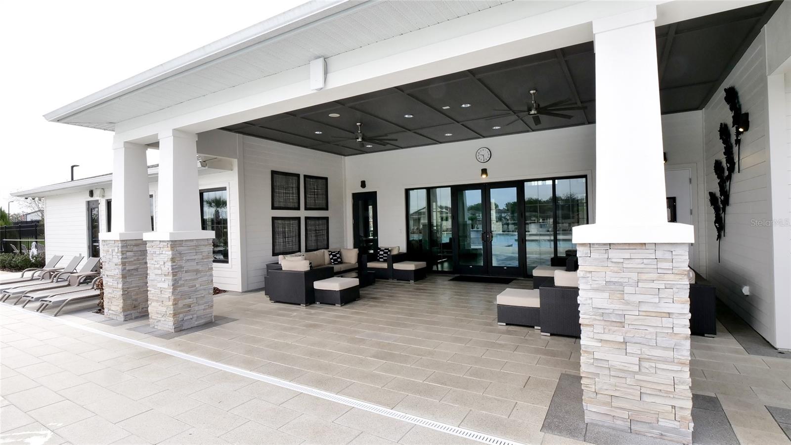 6300 BEVERLY HILLS DR, ZEPHYRHILLS, FL, 33541