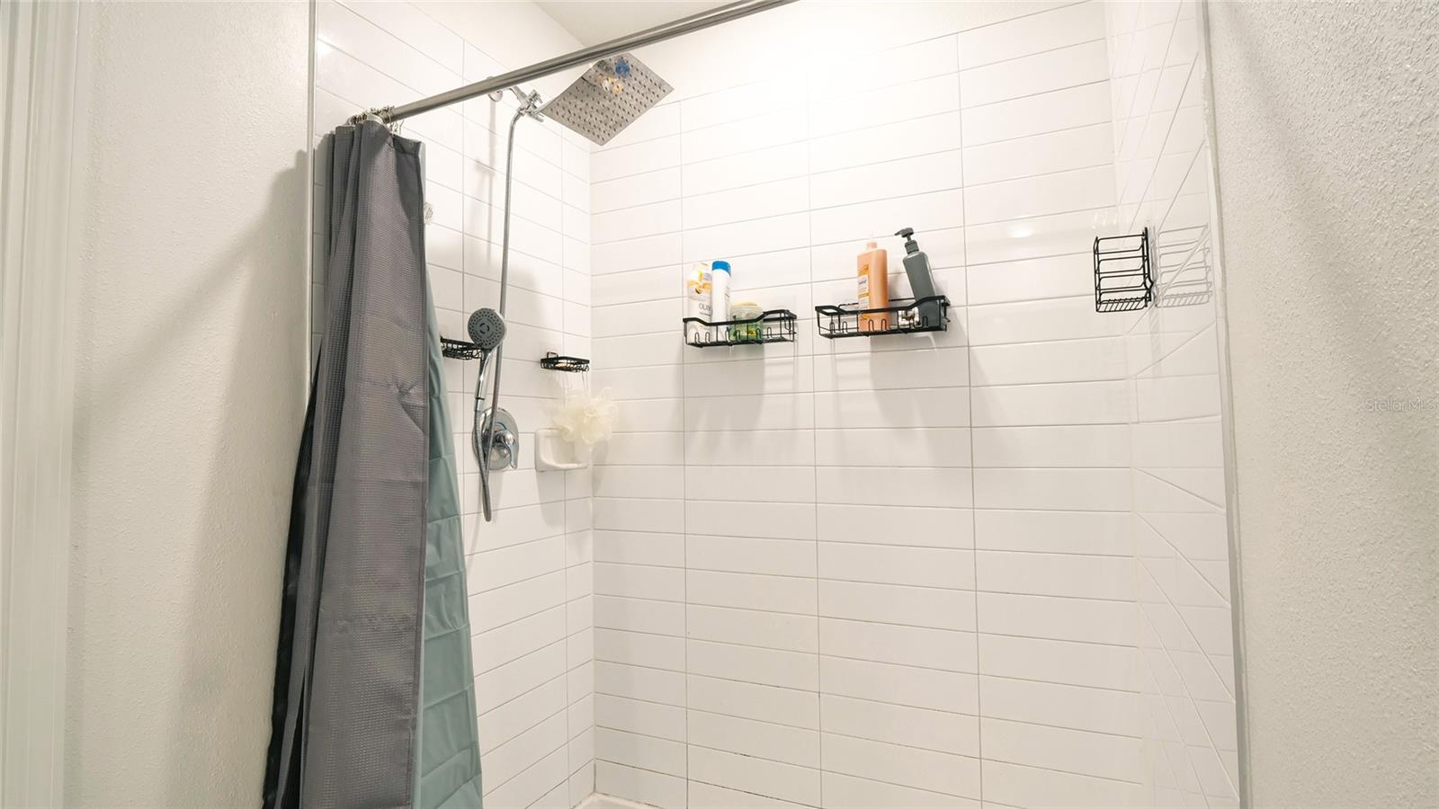 6300 BEVERLY HILLS DR, ZEPHYRHILLS, FL, 33541