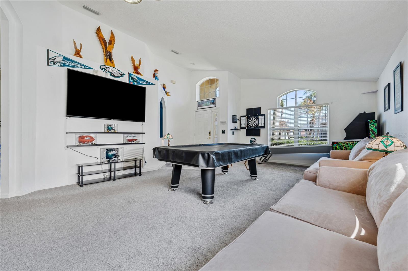 1045 LAKE BERKLEY DR E, KISSIMMEE, FL, 34746