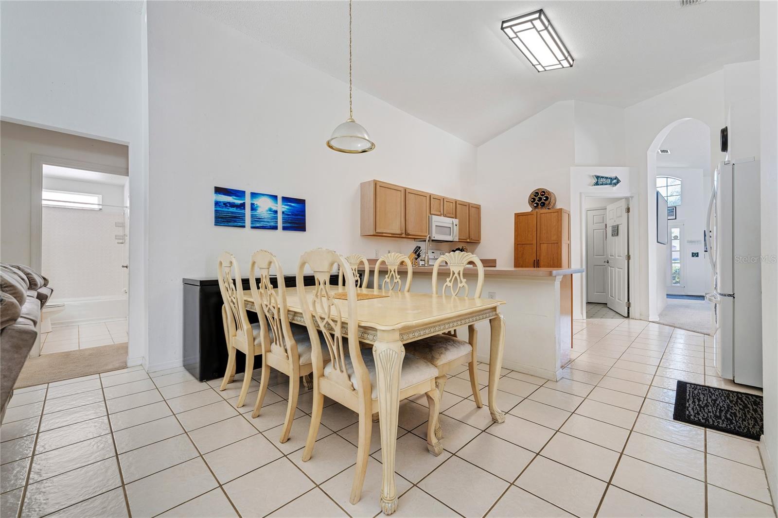 1045 LAKE BERKLEY DR E, KISSIMMEE, FL, 34746