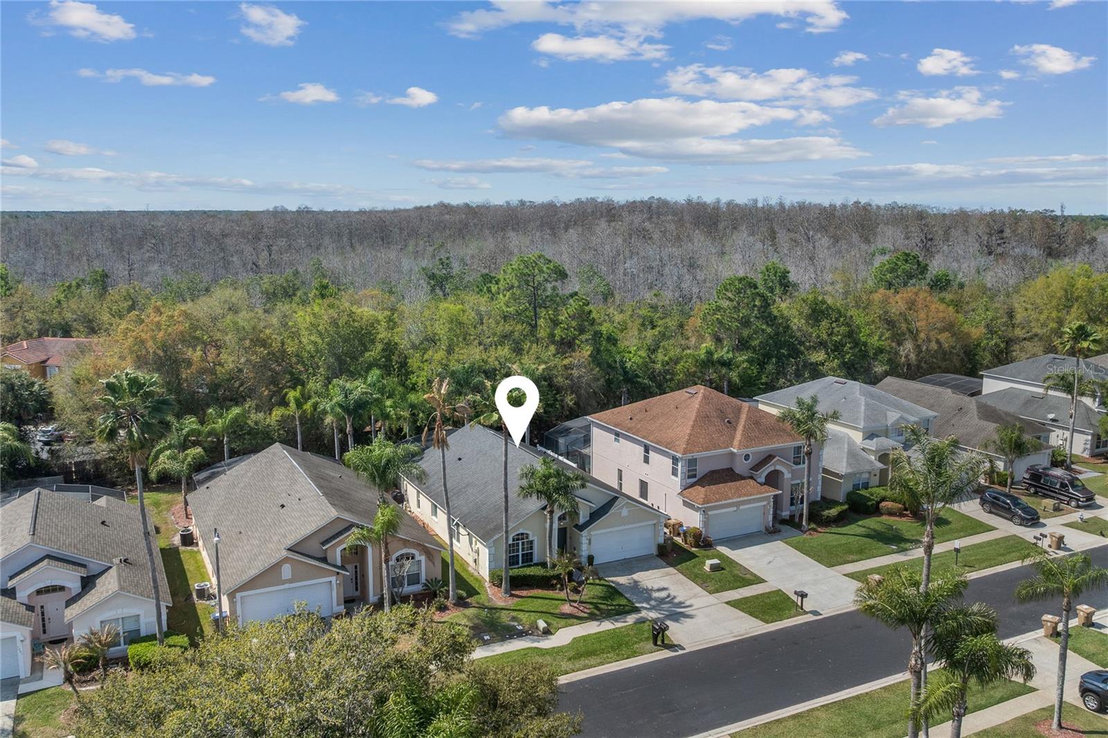 1045 LAKE BERKLEY DR E, KISSIMMEE, FL, 34746