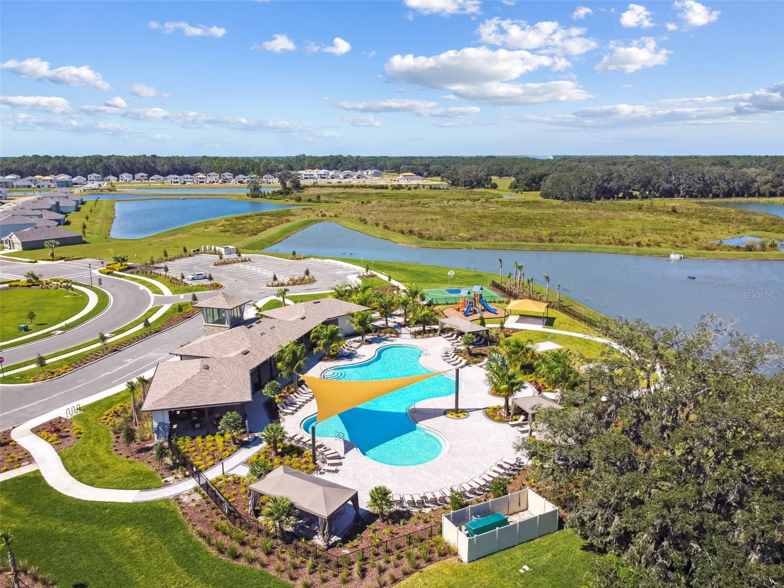 2814 COMMON FIG RUN, WESLEY CHAPEL, FL, 33543