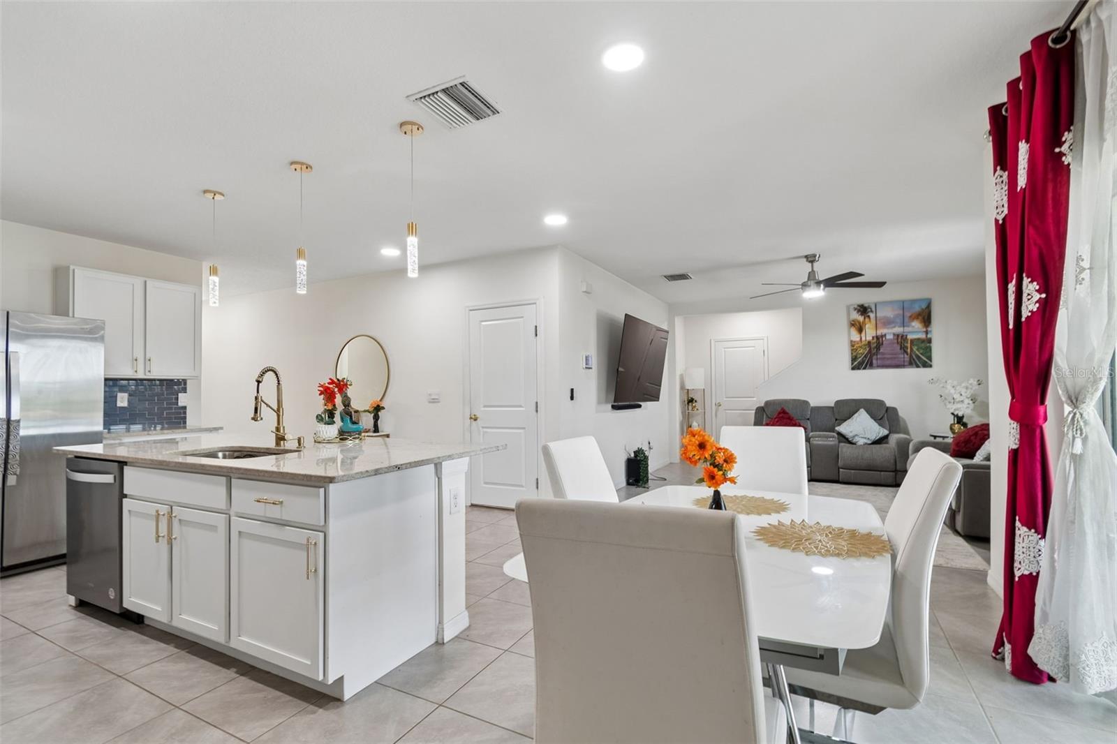 2814 COMMON FIG RUN, WESLEY CHAPEL, FL, 33543