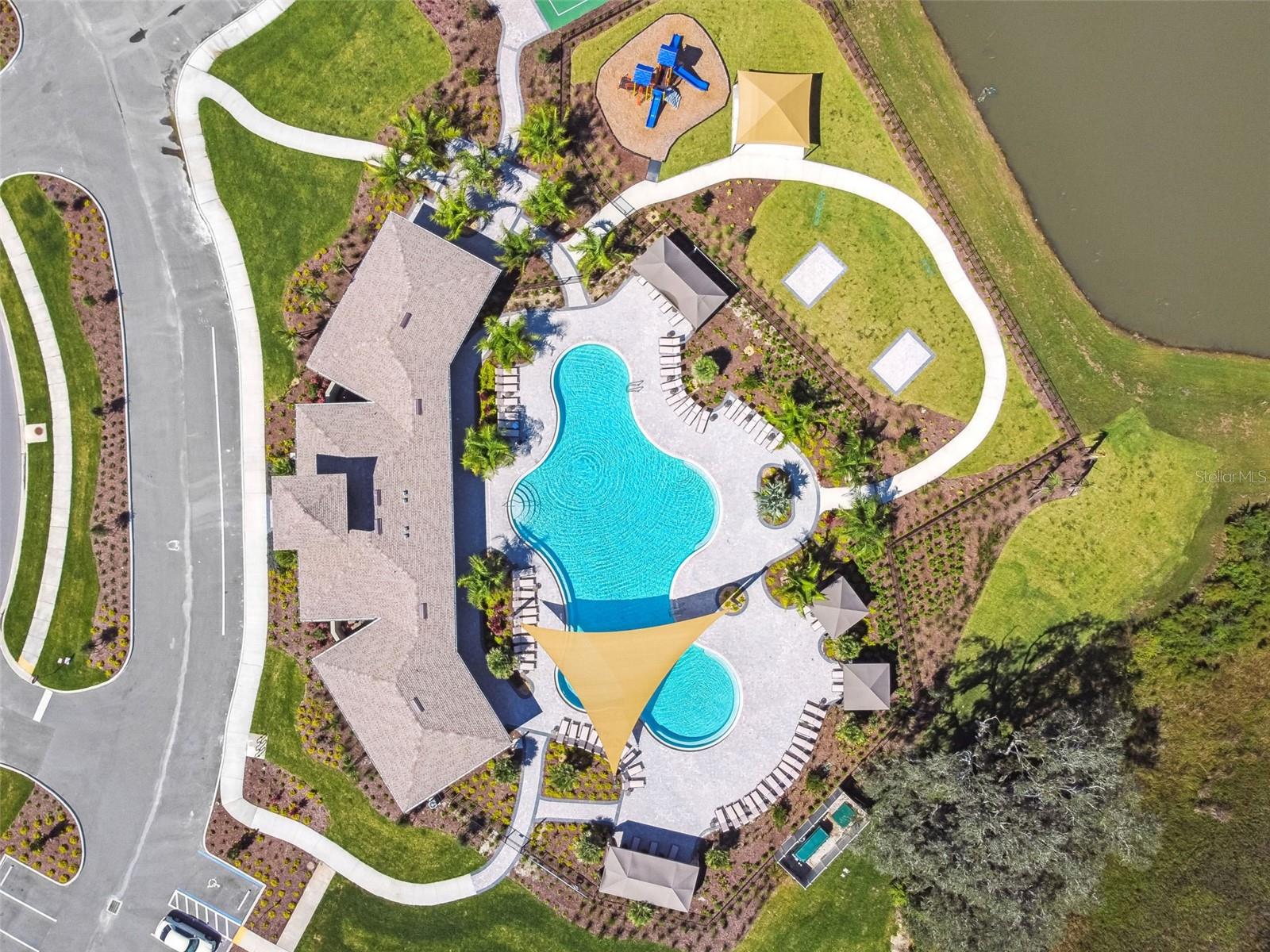 2814 COMMON FIG RUN, WESLEY CHAPEL, FL, 33543