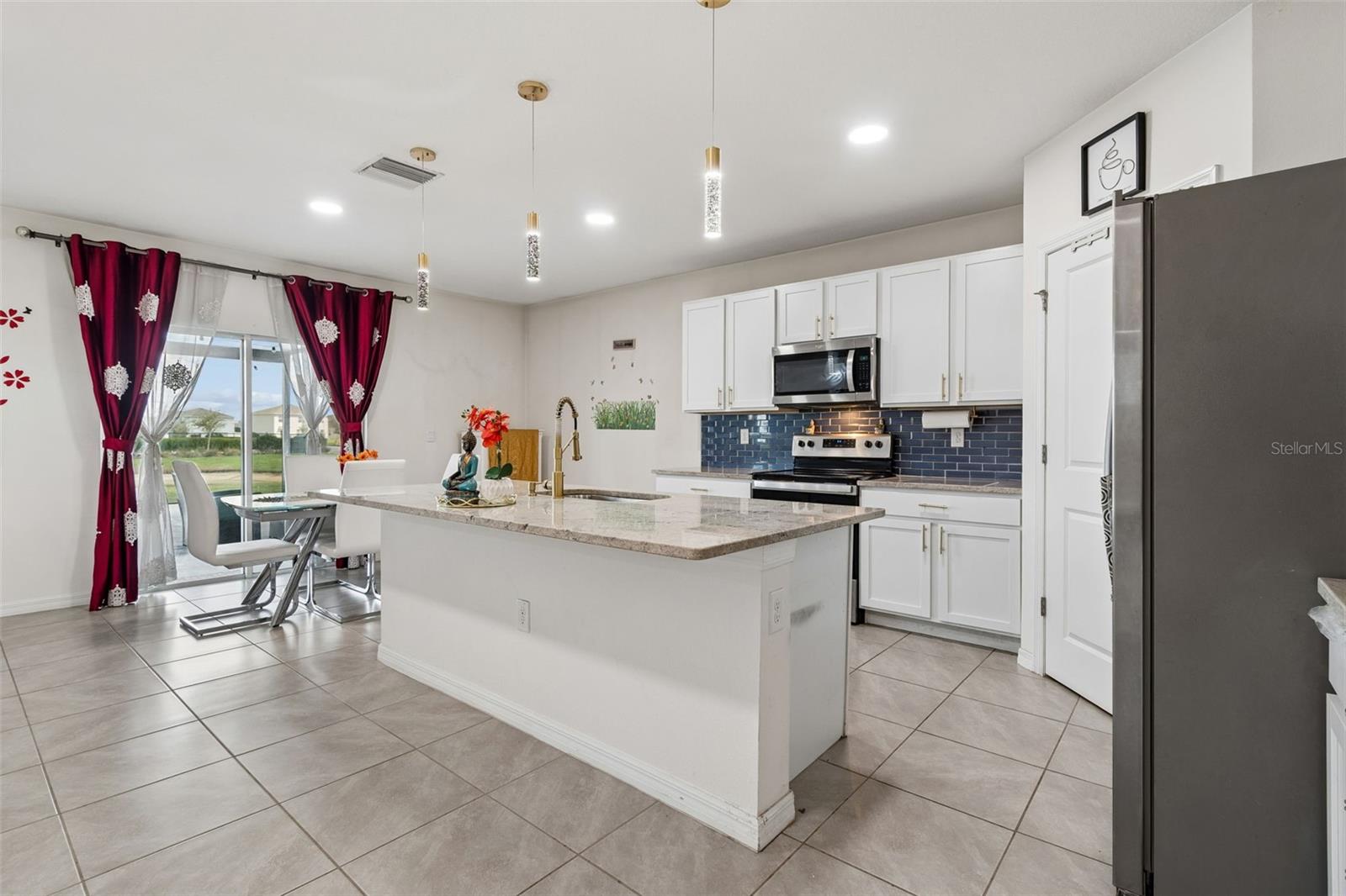 2814 COMMON FIG RUN, WESLEY CHAPEL, FL, 33543