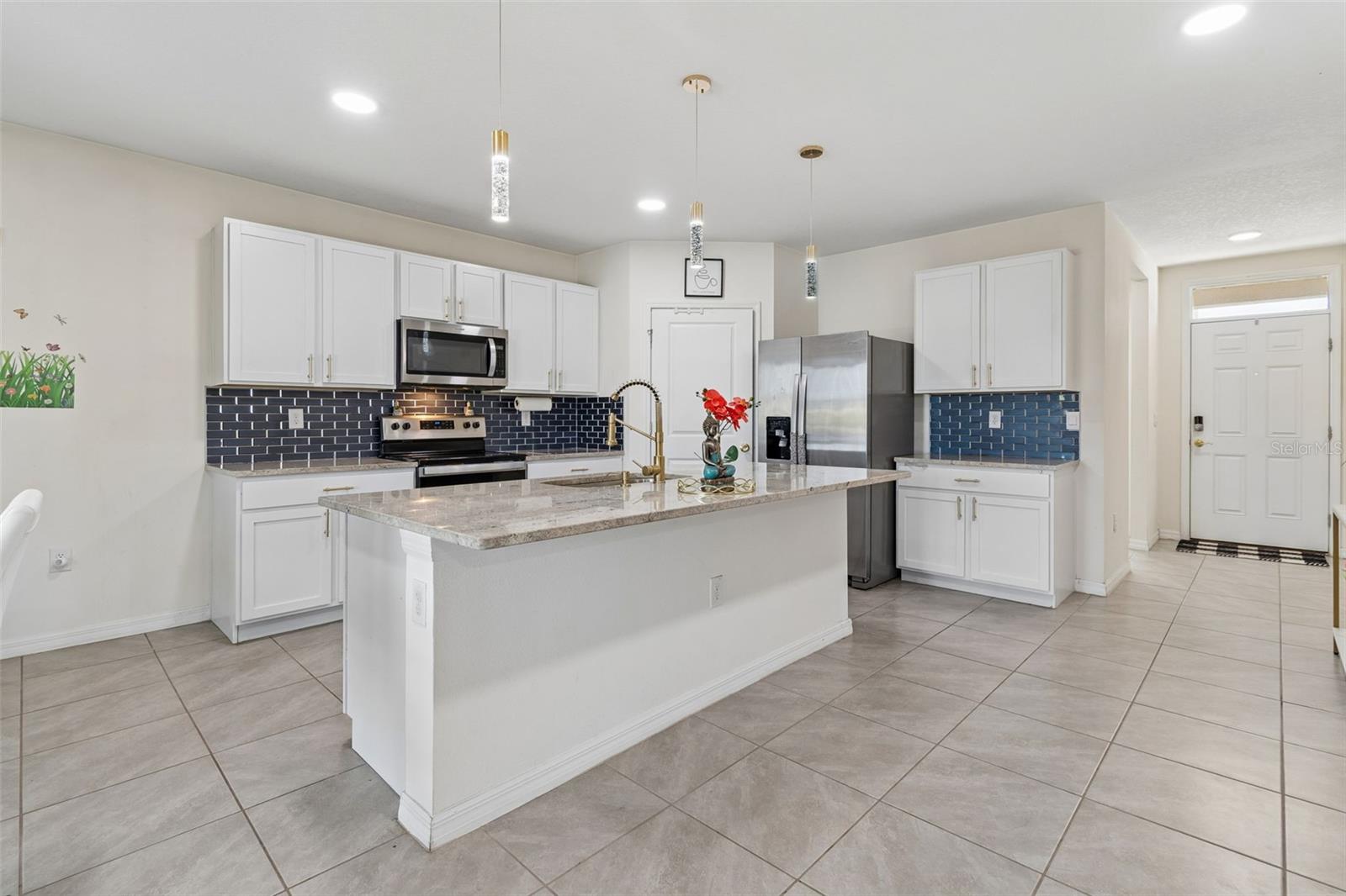 2814 COMMON FIG RUN, WESLEY CHAPEL, FL, 33543