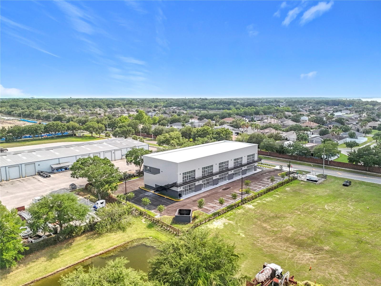 705 HENNIS RD, WINTER GARDEN, FL, 34787