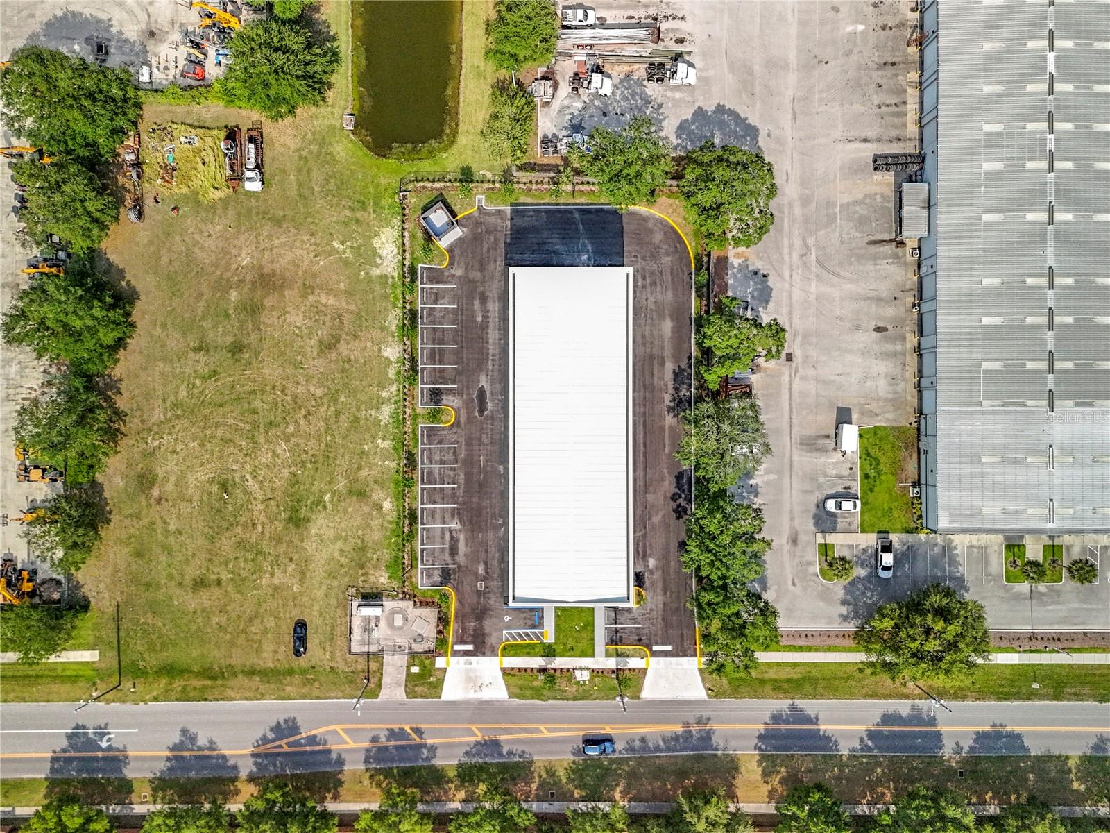 705 HENNIS RD, WINTER GARDEN, FL, 34787
