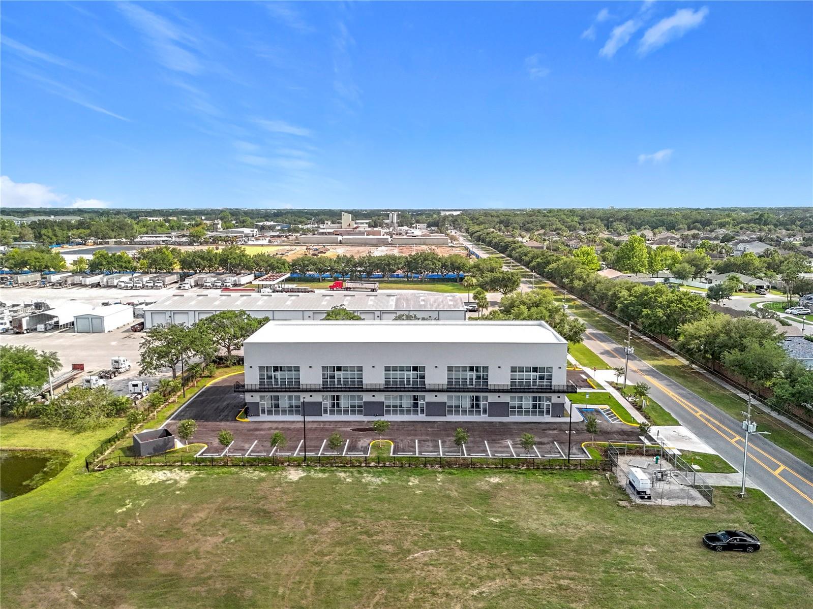 705 HENNIS RD, WINTER GARDEN, FL, 34787