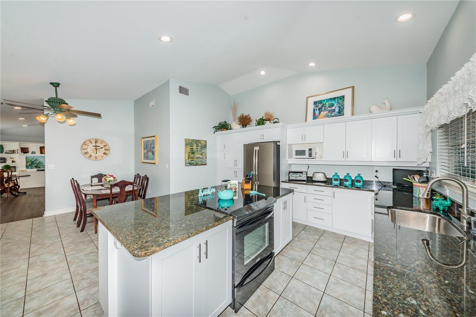301 WASHINGTON AVE, SAFETY HARBOR, FL, 34695