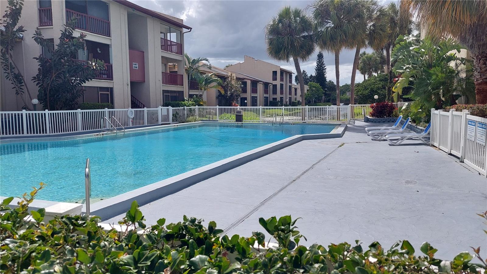 3836 N LAKE DR #119, TAMPA, FL, 33614