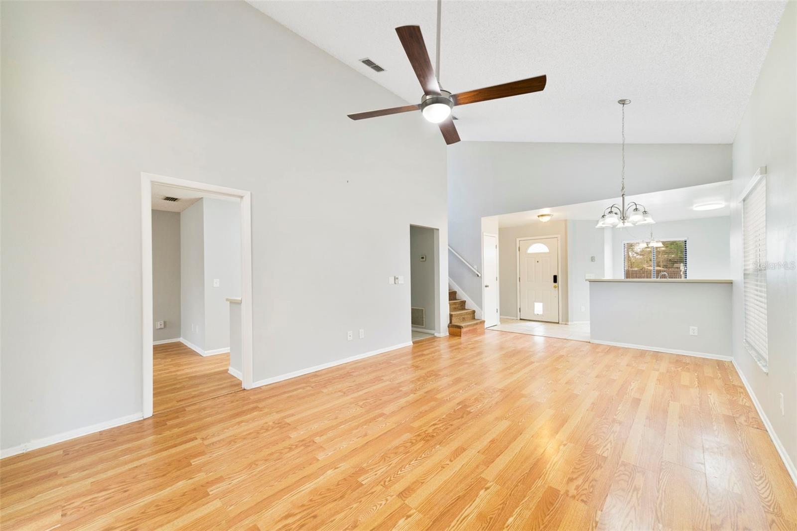 1002 GWYN CIR, OVIEDO, FL, 32765