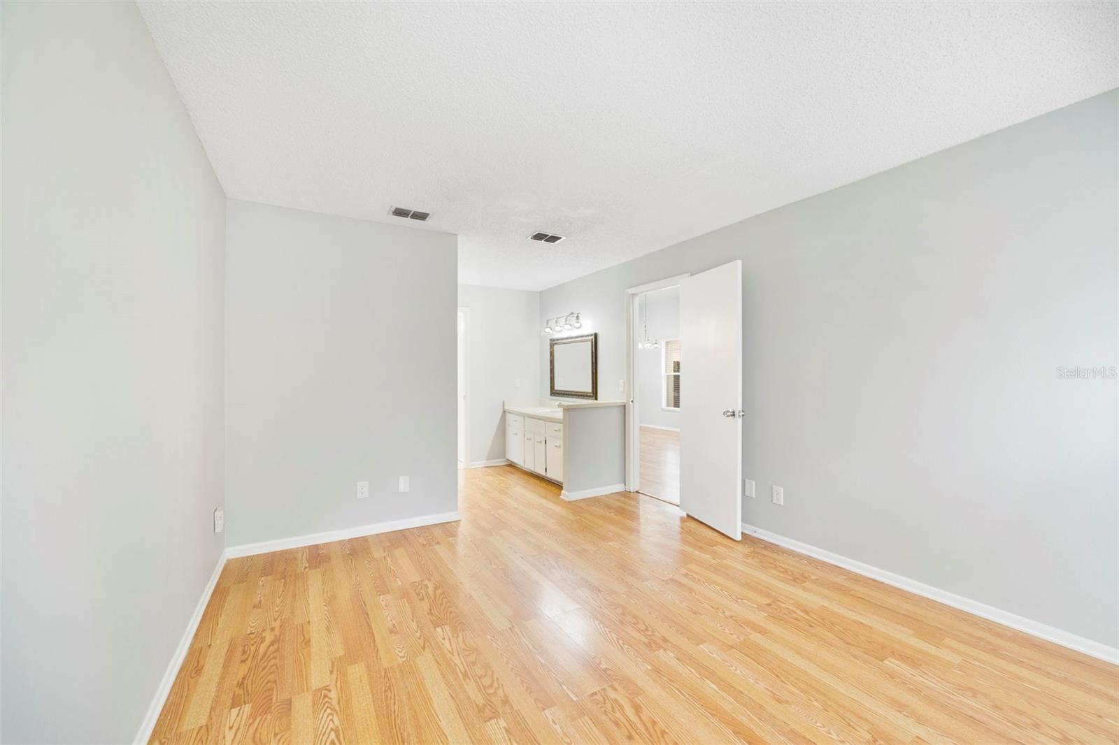 1002 GWYN CIR, OVIEDO, FL, 32765