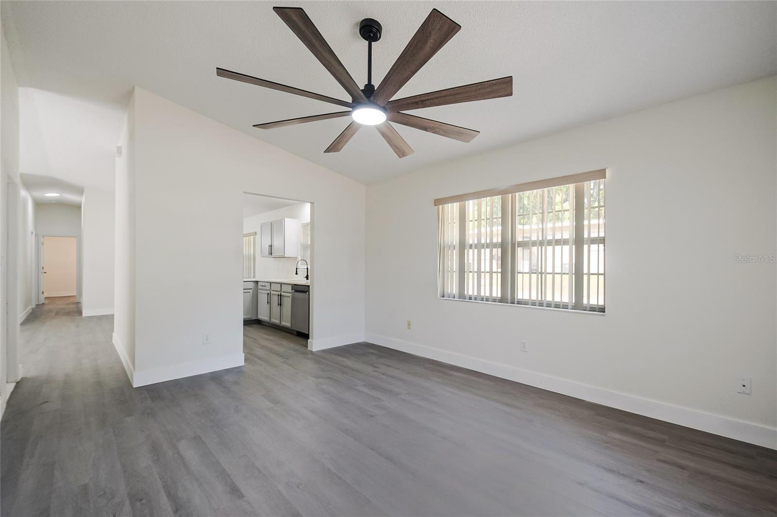 109 N FAULKNER AVE, LEESBURG, FL, 34748