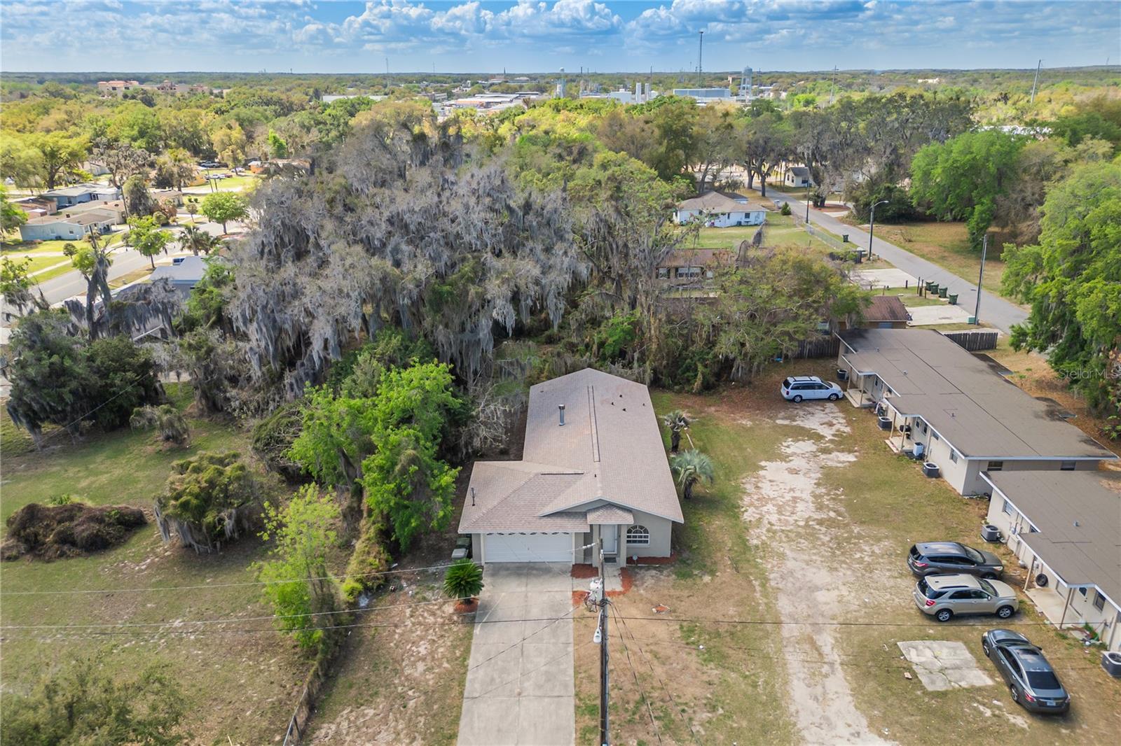 109 N FAULKNER AVE, LEESBURG, FL, 34748