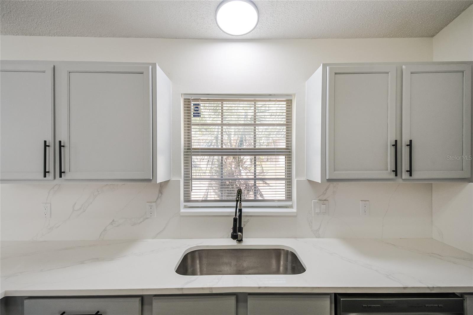 109 N FAULKNER AVE, LEESBURG, FL, 34748