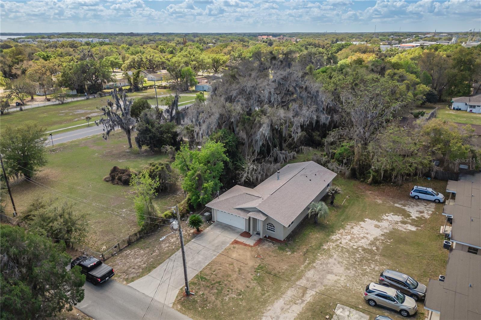 109 N FAULKNER AVE, LEESBURG, FL, 34748